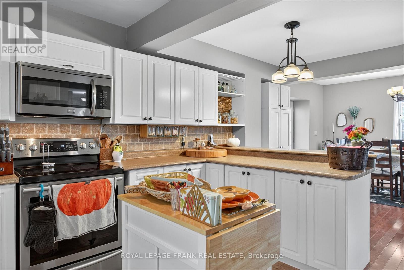 












2648 DUMMER-ASPHODEL ROAD

,
Douro-Dummer,




Ontario
K0L3A0

