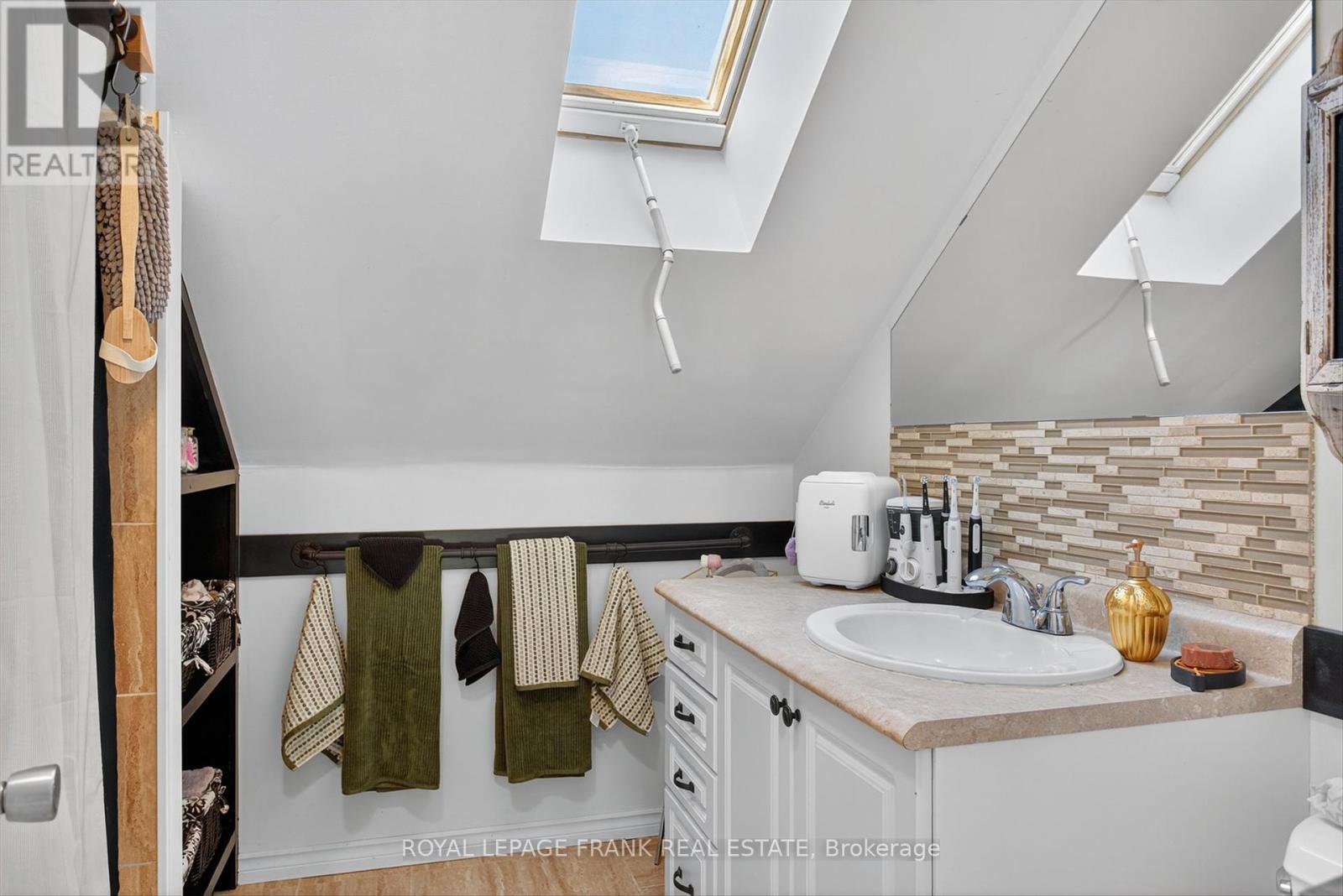 












2648 DUMMER-ASPHODEL ROAD

,
Douro-Dummer,




Ontario
K0L3A0

