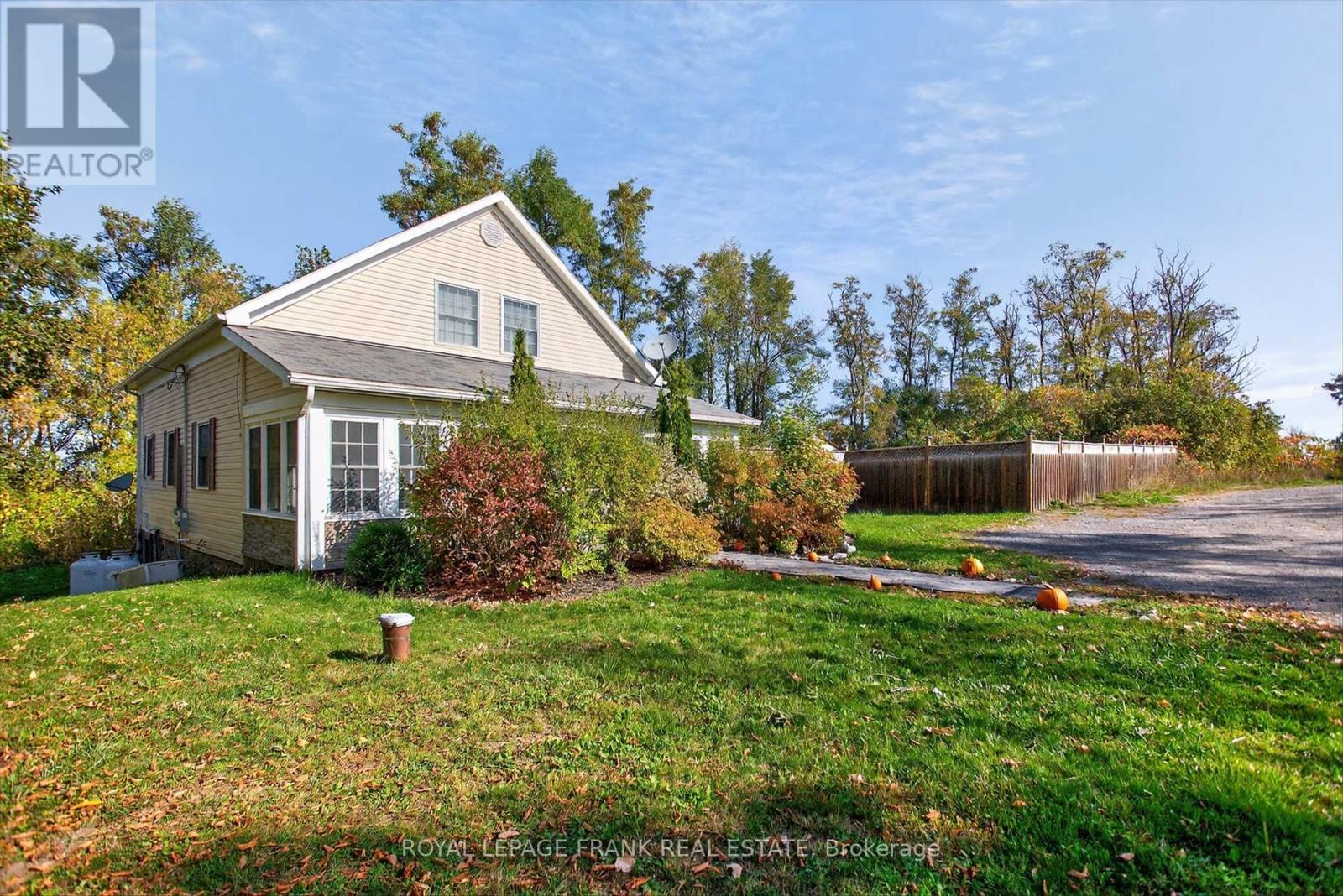 












2648 DUMMER-ASPHODEL ROAD

,
Douro-Dummer,




Ontario
K0L3A0

