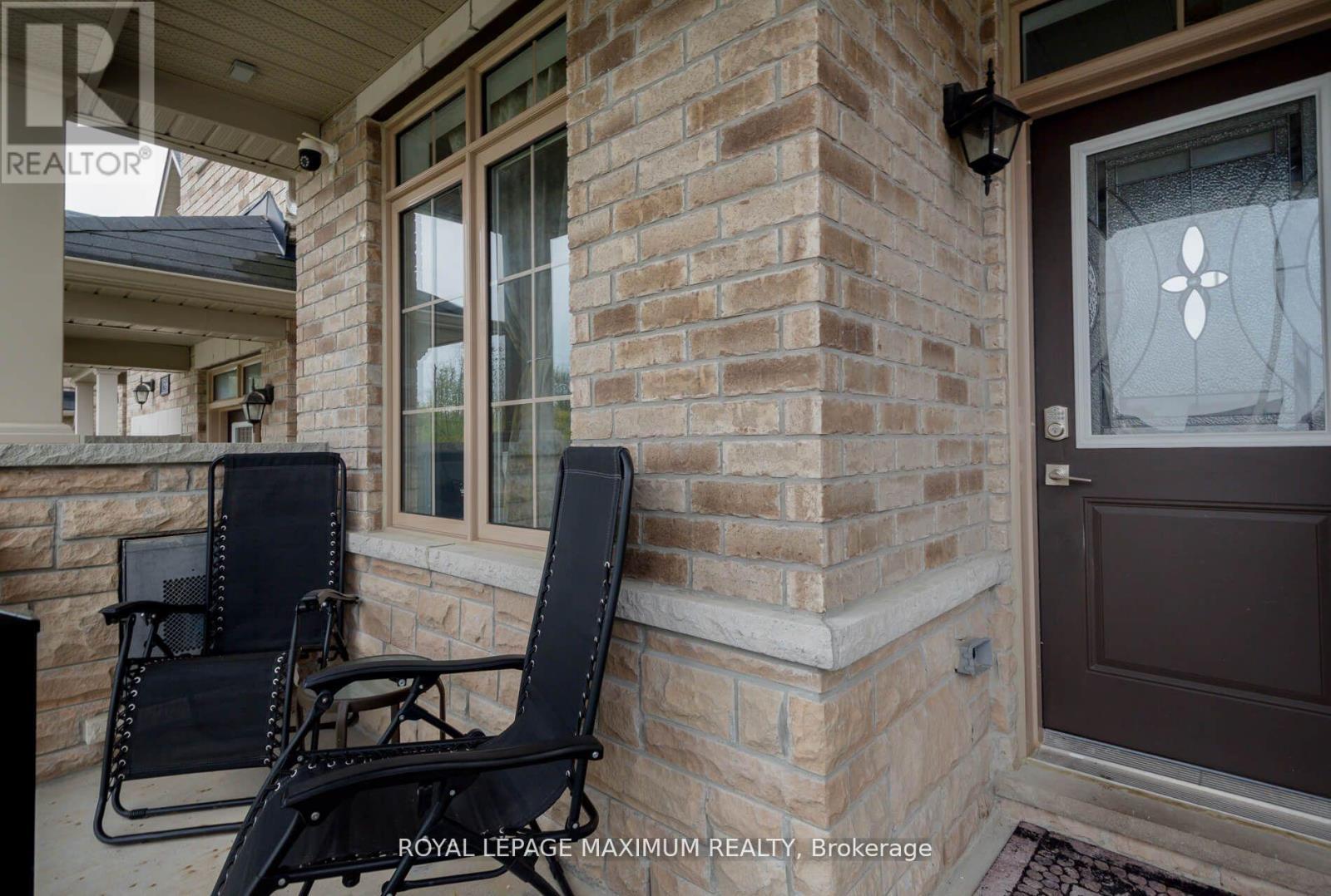 












1518 FARROW CRESCENT

,
Innisfil,




Ontario
L9S0L6


