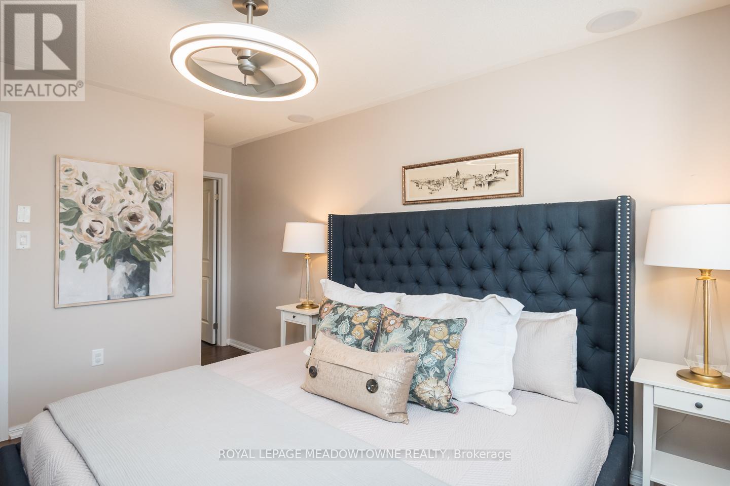 












961 NADALIN HEIGHTS

,
Milton,




Ontario
L9T8R3

