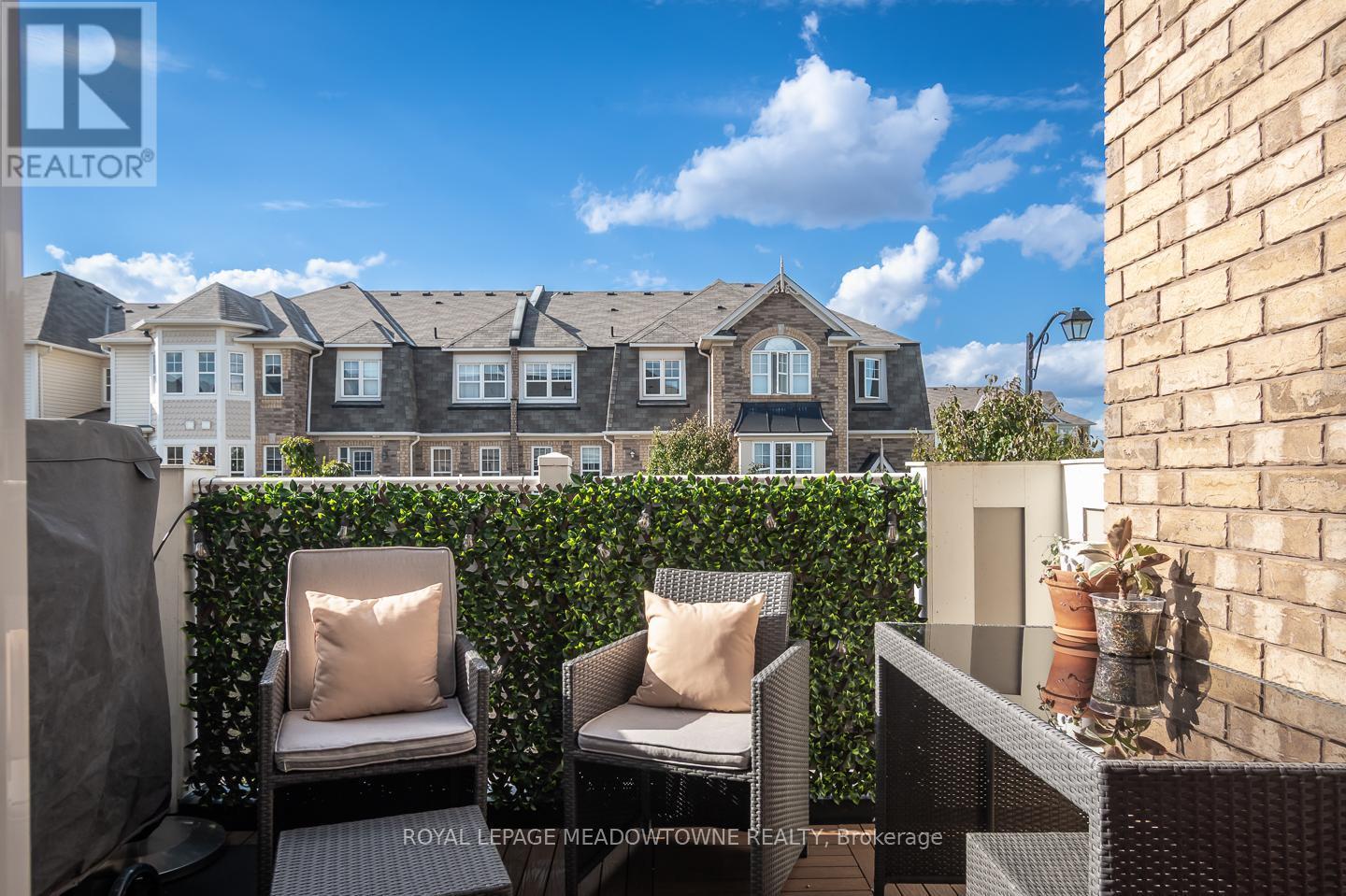












961 NADALIN HEIGHTS

,
Milton,




Ontario
L9T8R3

