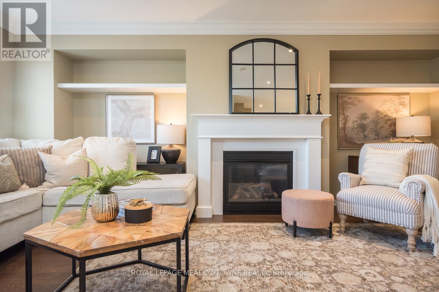 












961 NADALIN HEIGHTS

,
Milton,




Ontario
L9T8R3

