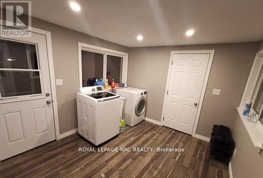 












6437 MARGARET STREET

,
Niagara Falls (Arad/Fallsview),




Ontario
L2G2T6

