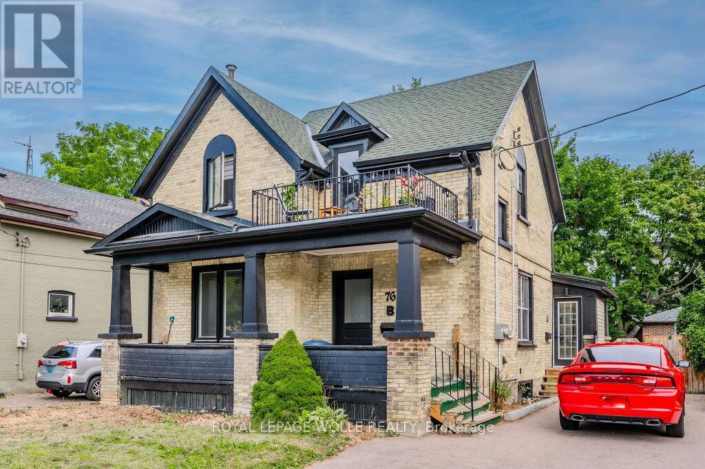 












76 WELLINGTON STREET N

,
Kitchener,




Ontario
N2H5J6

