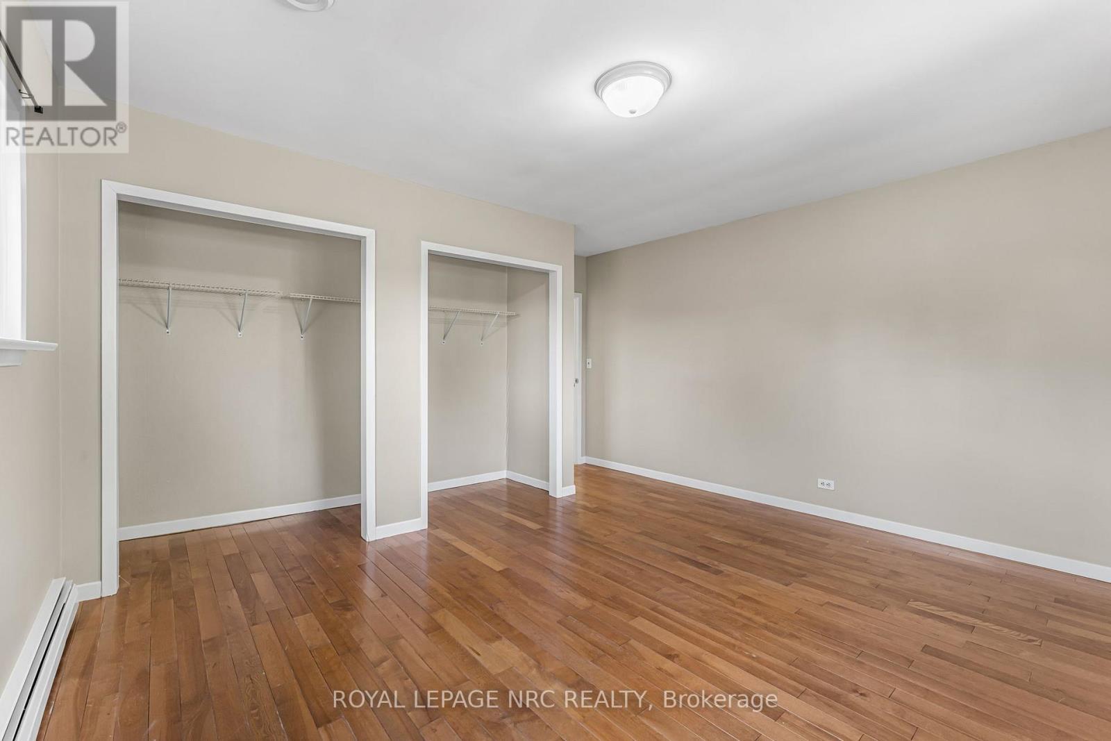 












204 GILMORE ROAD

,
Fort Erie (Central),




Ontario
L2A2M3

