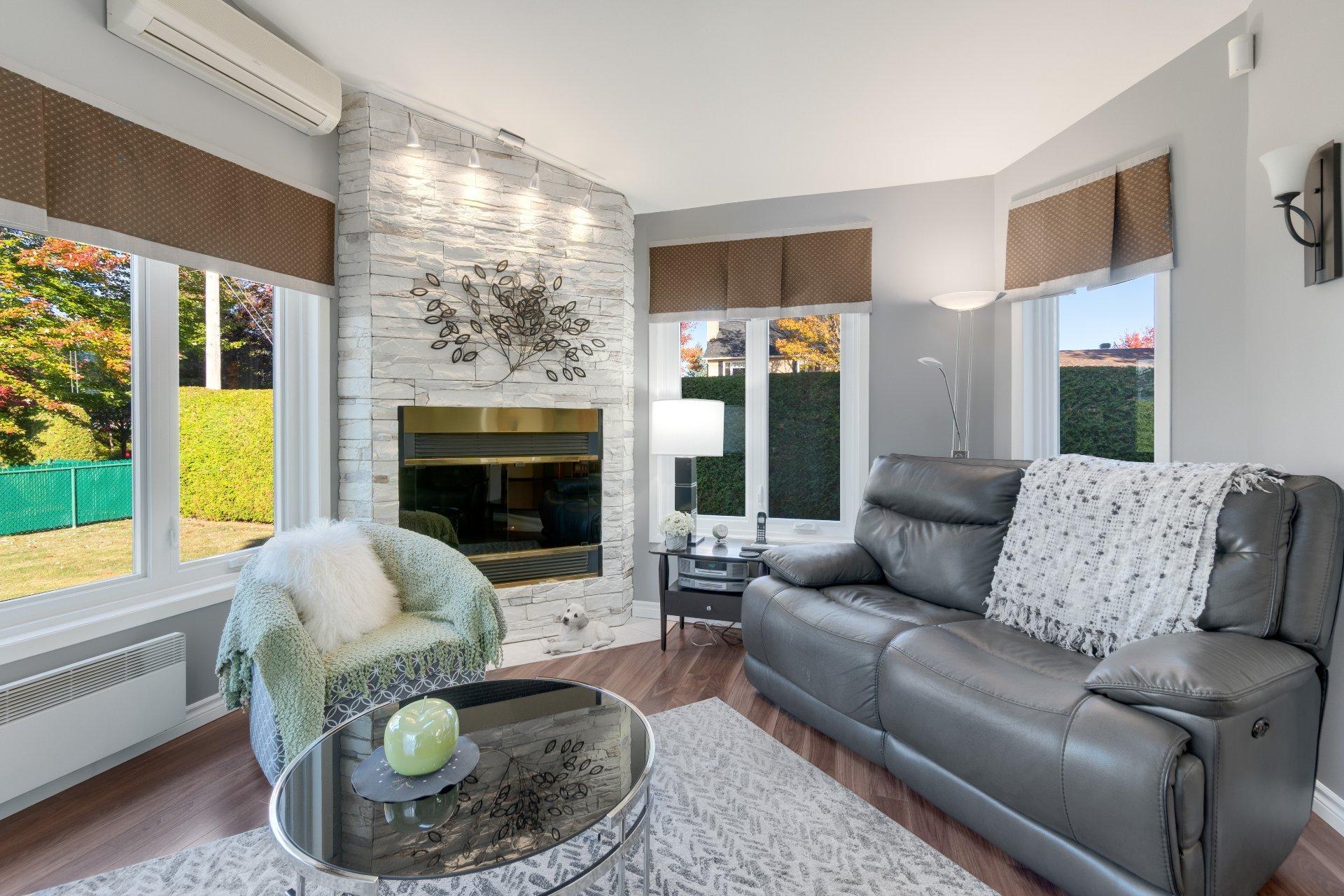 









3100


Rue des Améthystes

,
Sherbrooke (Fleurimont),




QC
J1G4P9

