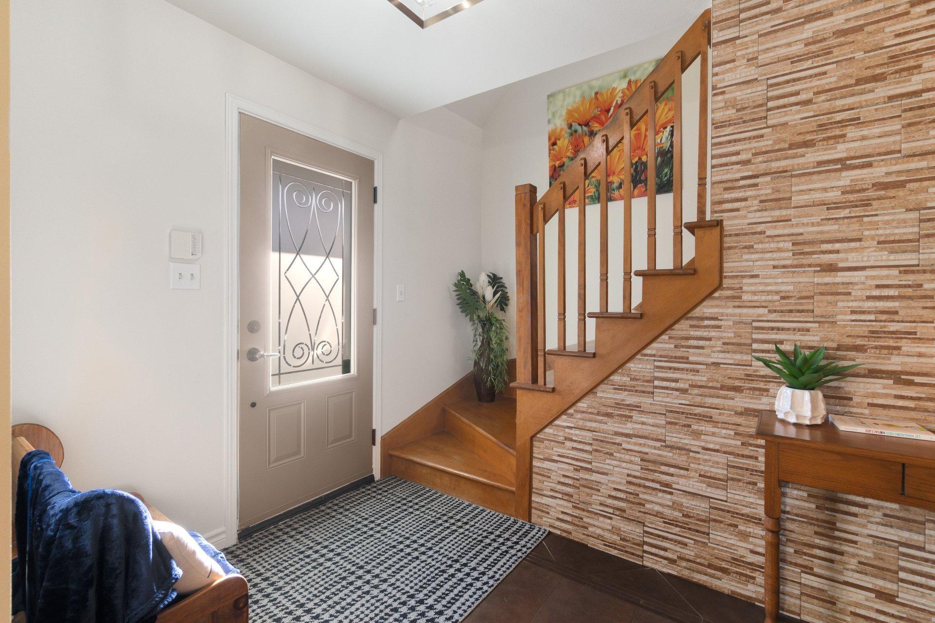 









3100


Rue des Améthystes

,
Sherbrooke (Fleurimont),




QC
J1G4P9

