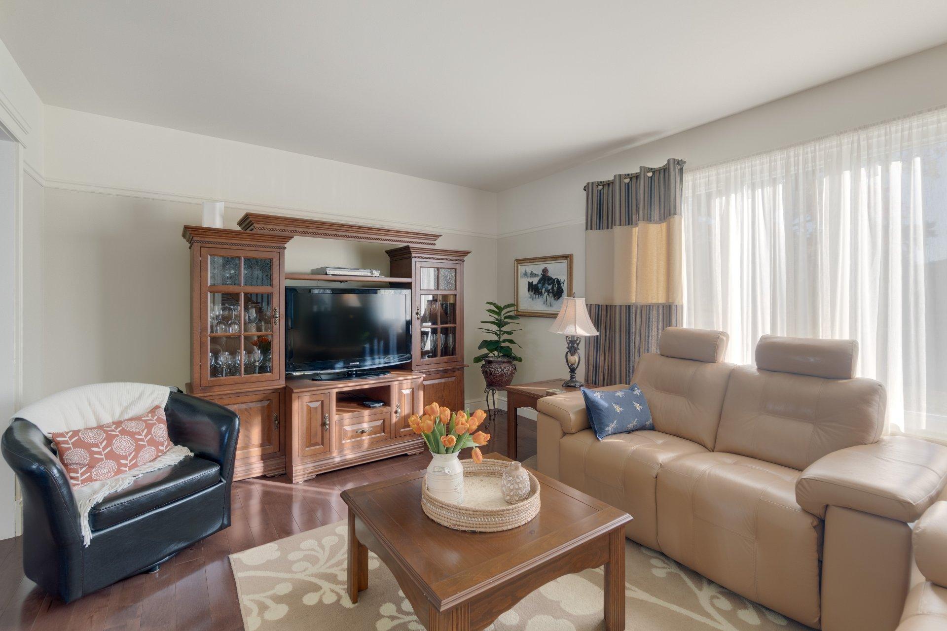 









3100


Rue des Améthystes

,
Sherbrooke (Fleurimont),




QC
J1G4P9

