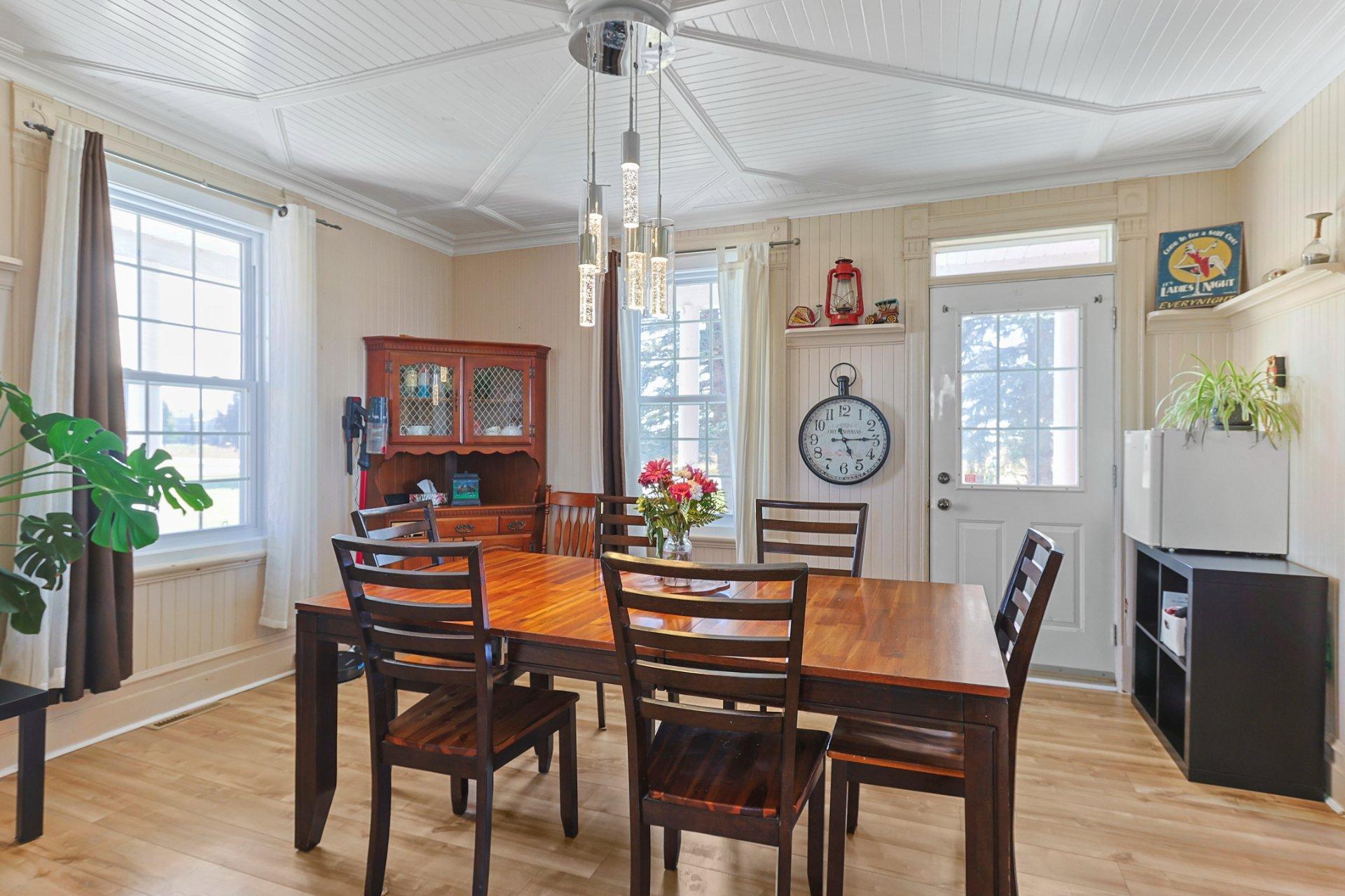 









195


Ch. de la Rivière-des-fèves S.

,
Sainte-Martine,




QC
J0S1V0

