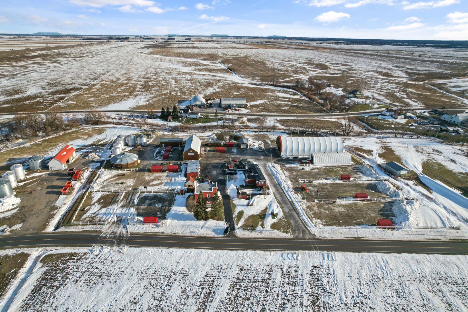 









195


Ch. de la Rivière-des-fèves S.

,
Sainte-Martine,




QC
J0S1V0

