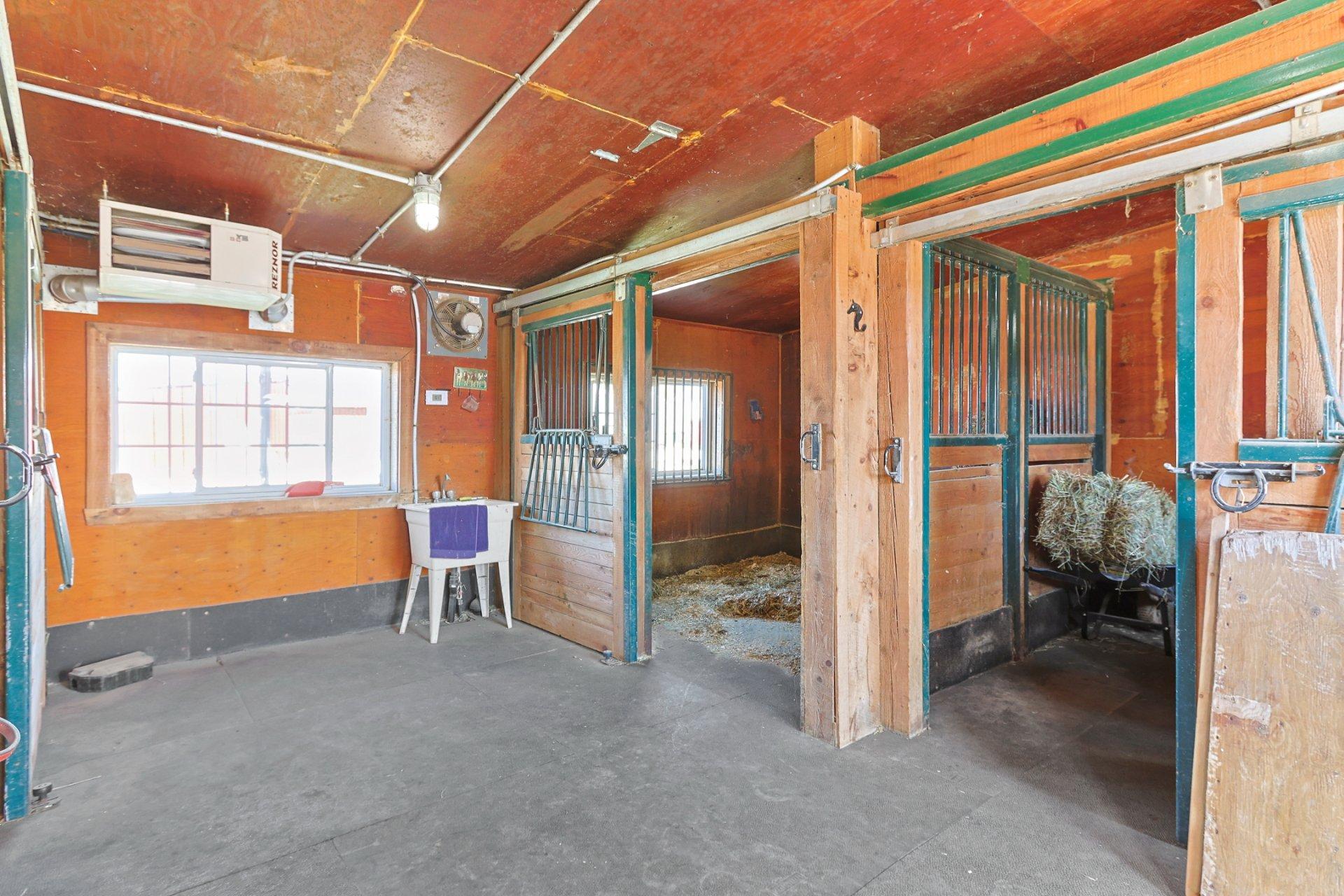 









195


Ch. de la Rivière-des-fèves S.

,
Sainte-Martine,




QC
J0S1V0

