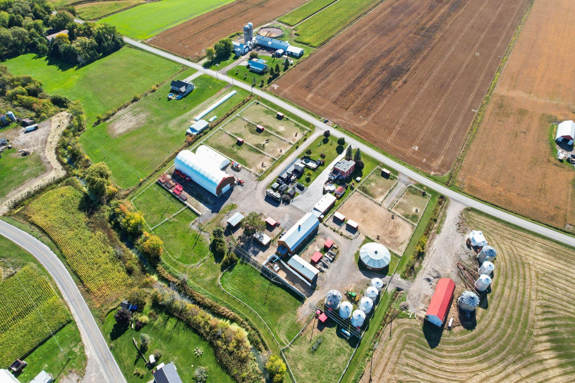 









195


Ch. de la Rivière-des-fèves S.

,
Sainte-Martine,




QC
J0S1V0

