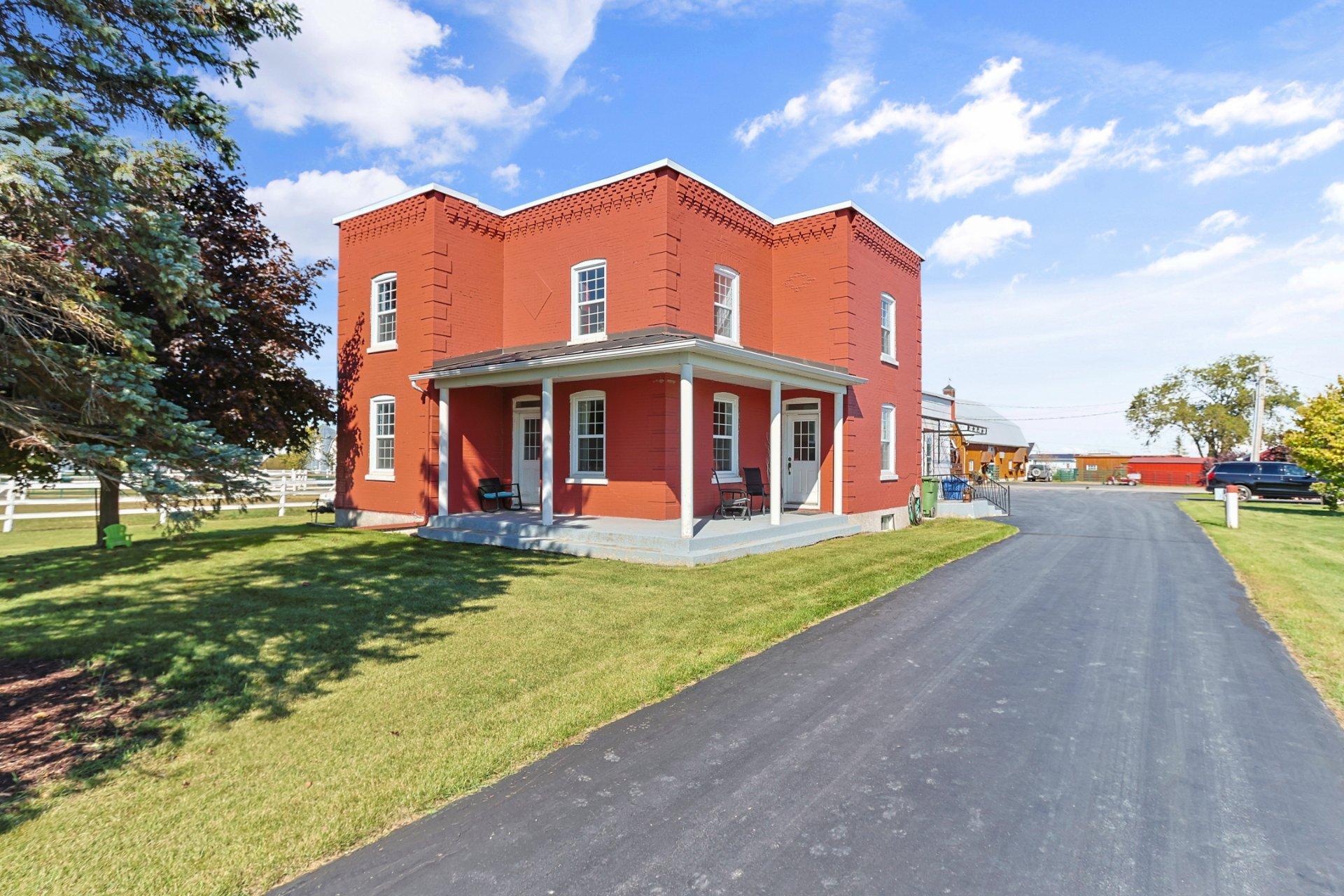 









195


Ch. de la Rivière-des-fèves S.

,
Sainte-Martine,




QC
J0S1V0

