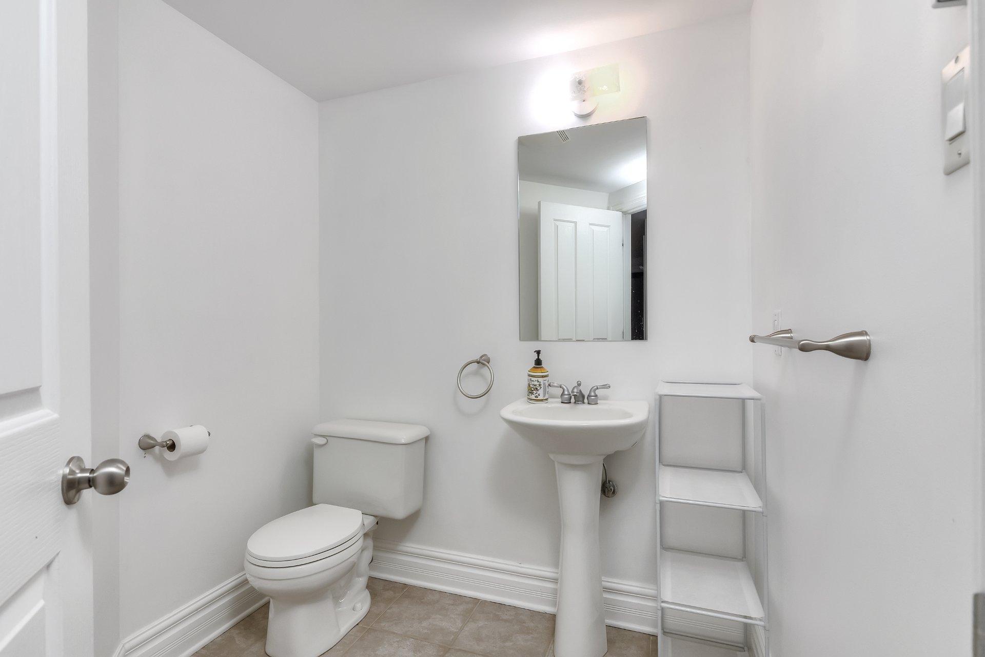 









505


Rue Lucien-L'Allier

, 407,
Montréal (Ville-Marie),




QC
H3C4J6

