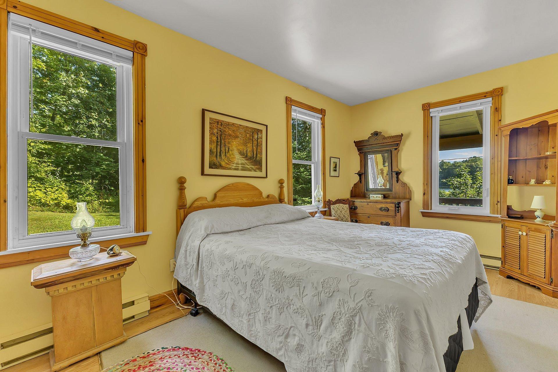 









21


Rue des Chardonnerets

,
Val-des-Monts,




QC
J8N5C3

