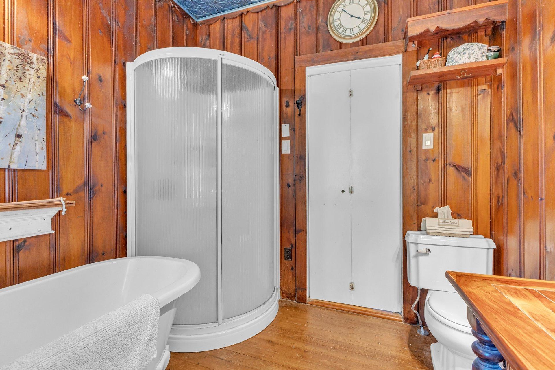 









21


Rue des Chardonnerets

,
Val-des-Monts,




QC
J8N5C3

