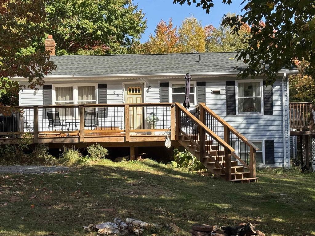 












74 Peppard Drive

,
Onslow Mountain,




NS
B6L 6S8

