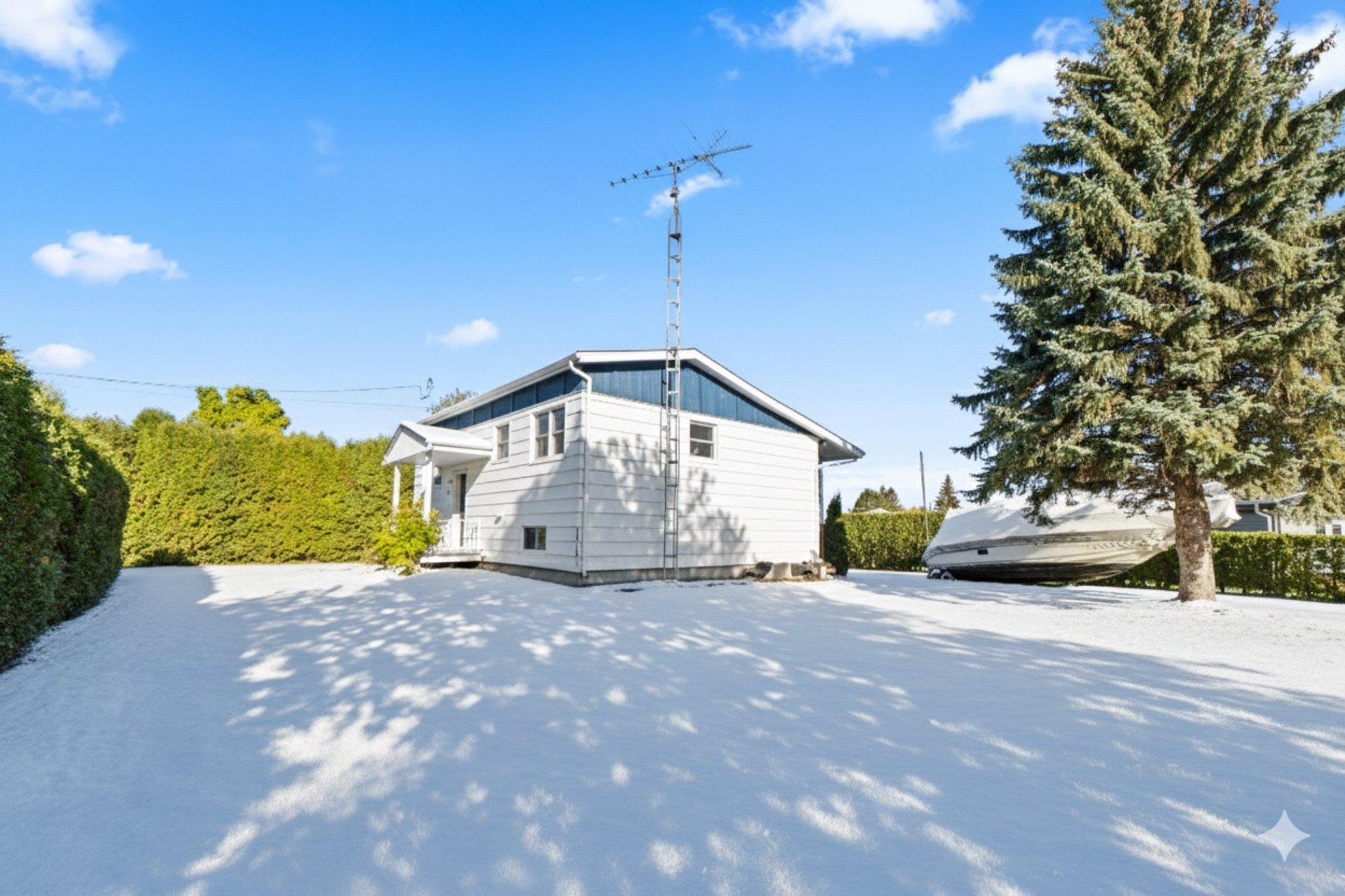 









414


72e Avenue

,
Saint-Zotique,




QC
J0P1Z0

