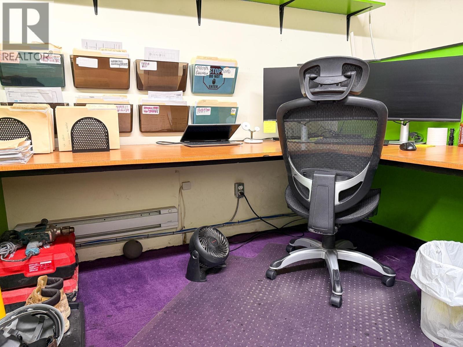 












10 1740 BROADWAY STREET

,
Port Coquitlam,




British Columbia
V3C2M8

