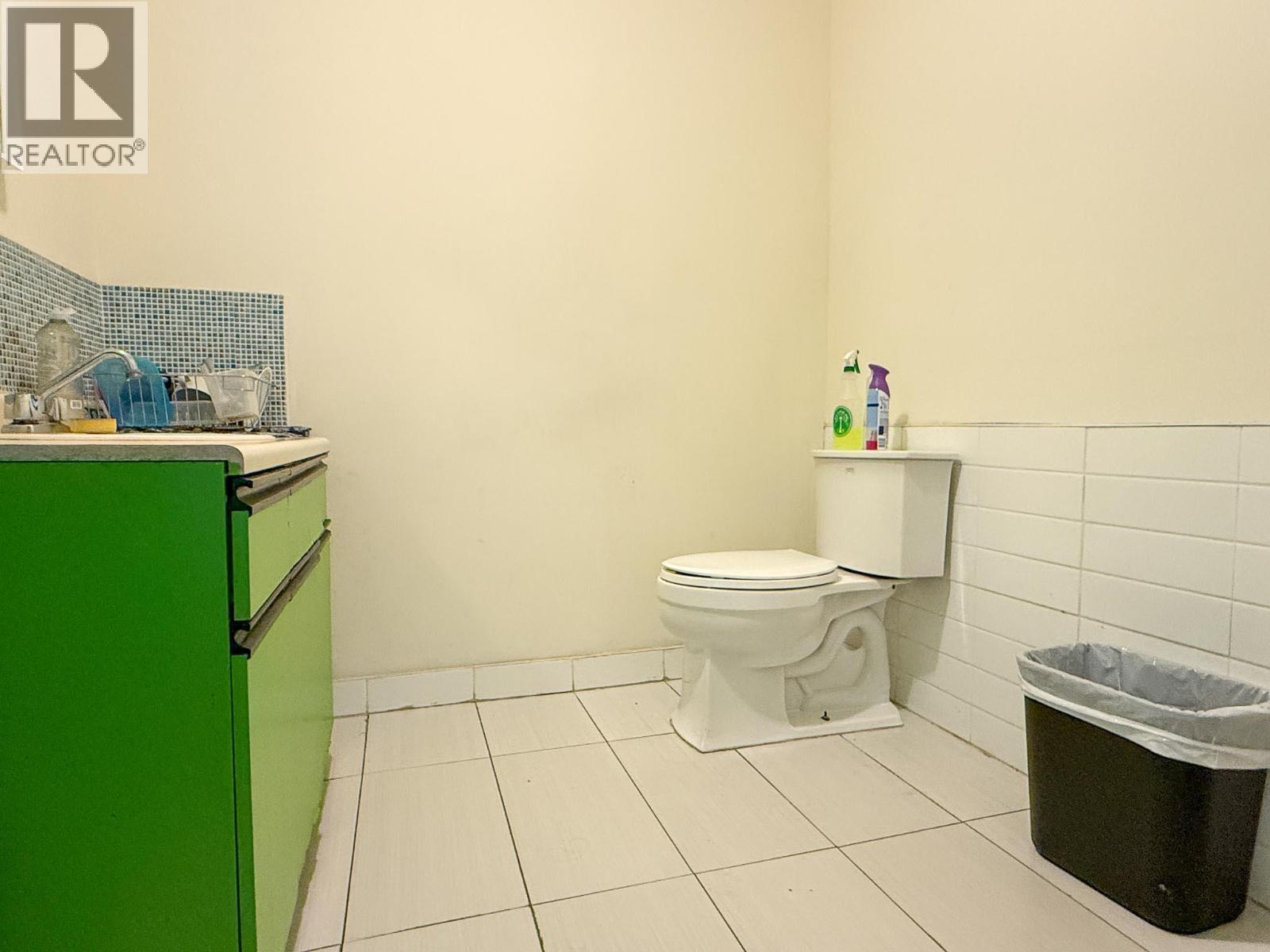 












10 1740 BROADWAY STREET

,
Port Coquitlam,




British Columbia
V3C2M8

