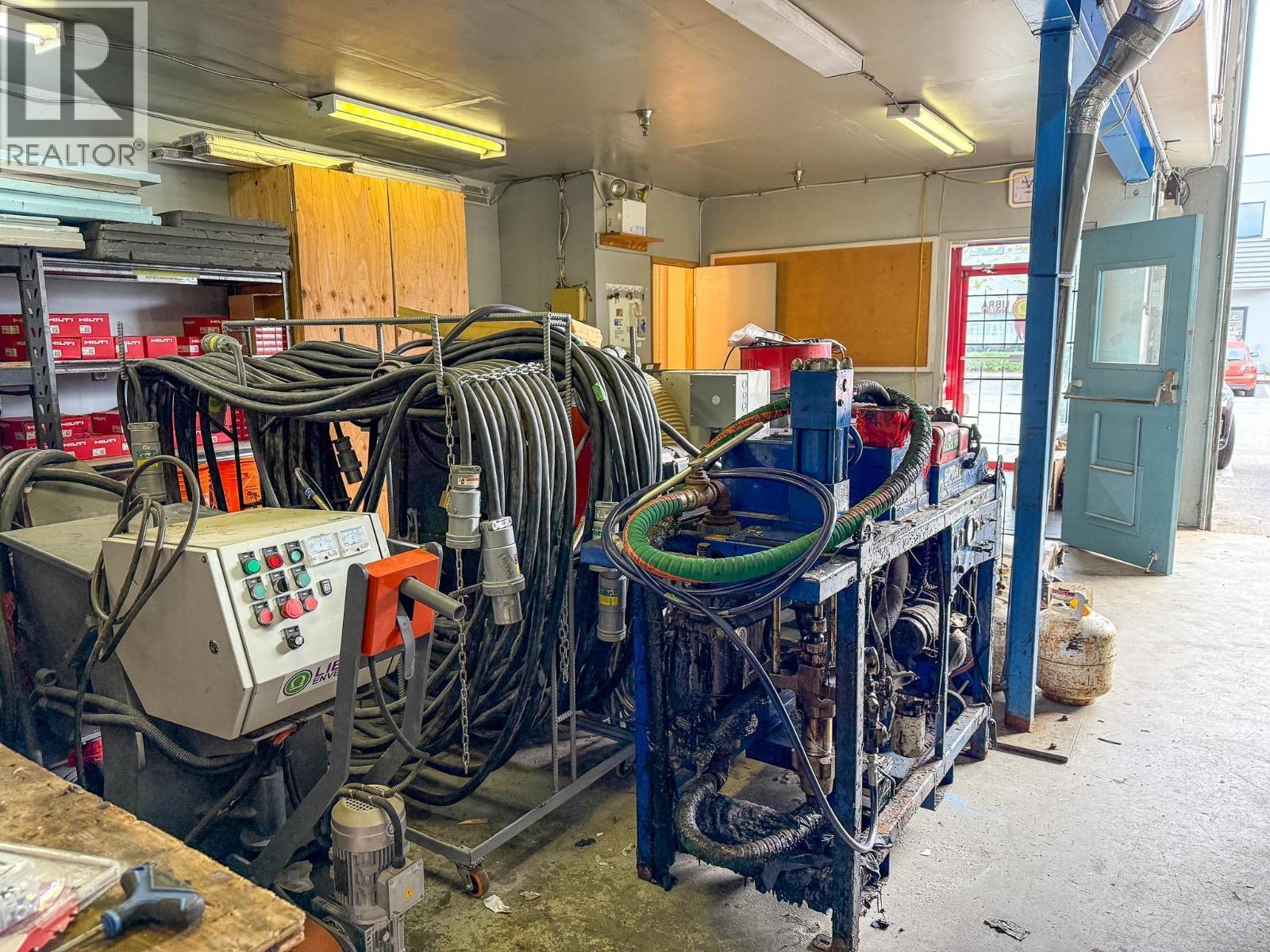 












10 1740 BROADWAY STREET

,
Port Coquitlam,




British Columbia
V3C2M8

