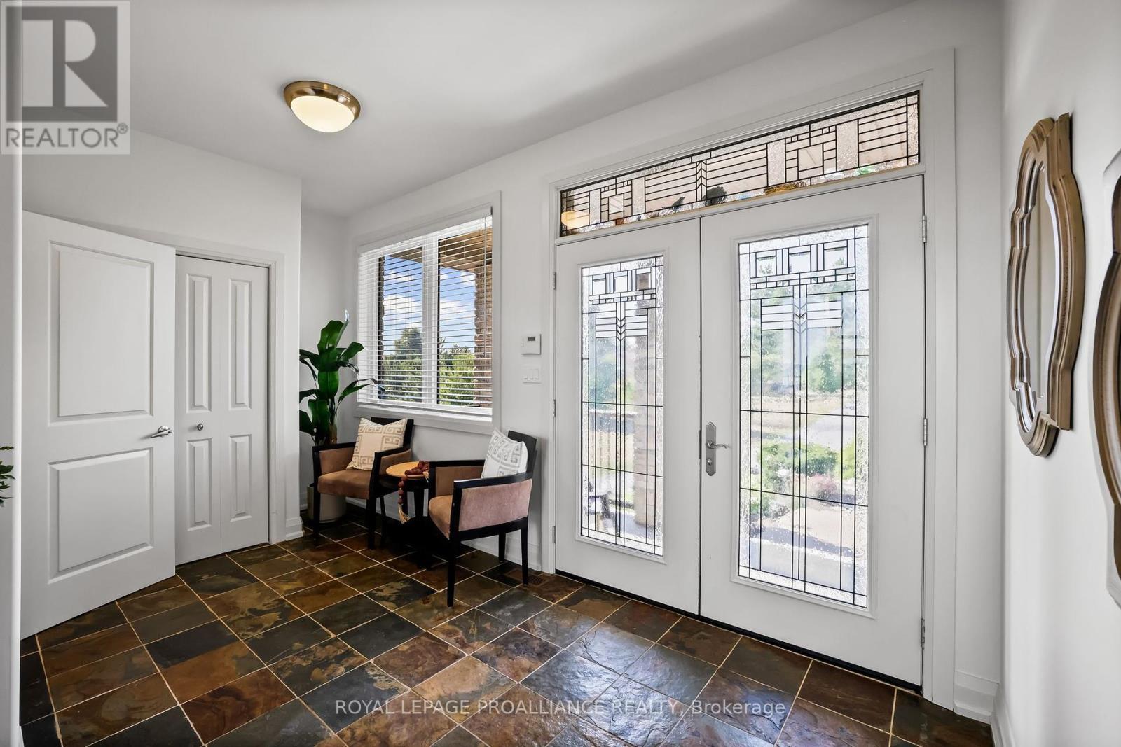 












263 LAKESHORE ROAD

,
Brighton,




Ontario
K0K1H0

