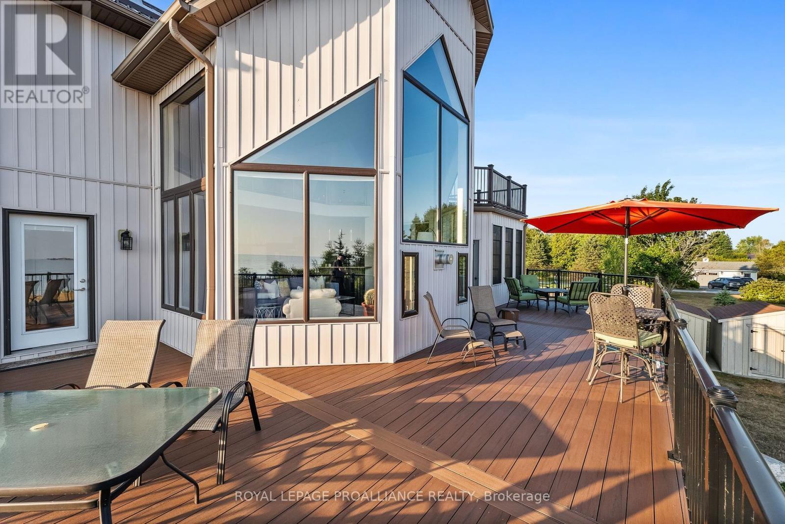 












263 LAKESHORE ROAD

,
Brighton,




Ontario
K0K1H0

