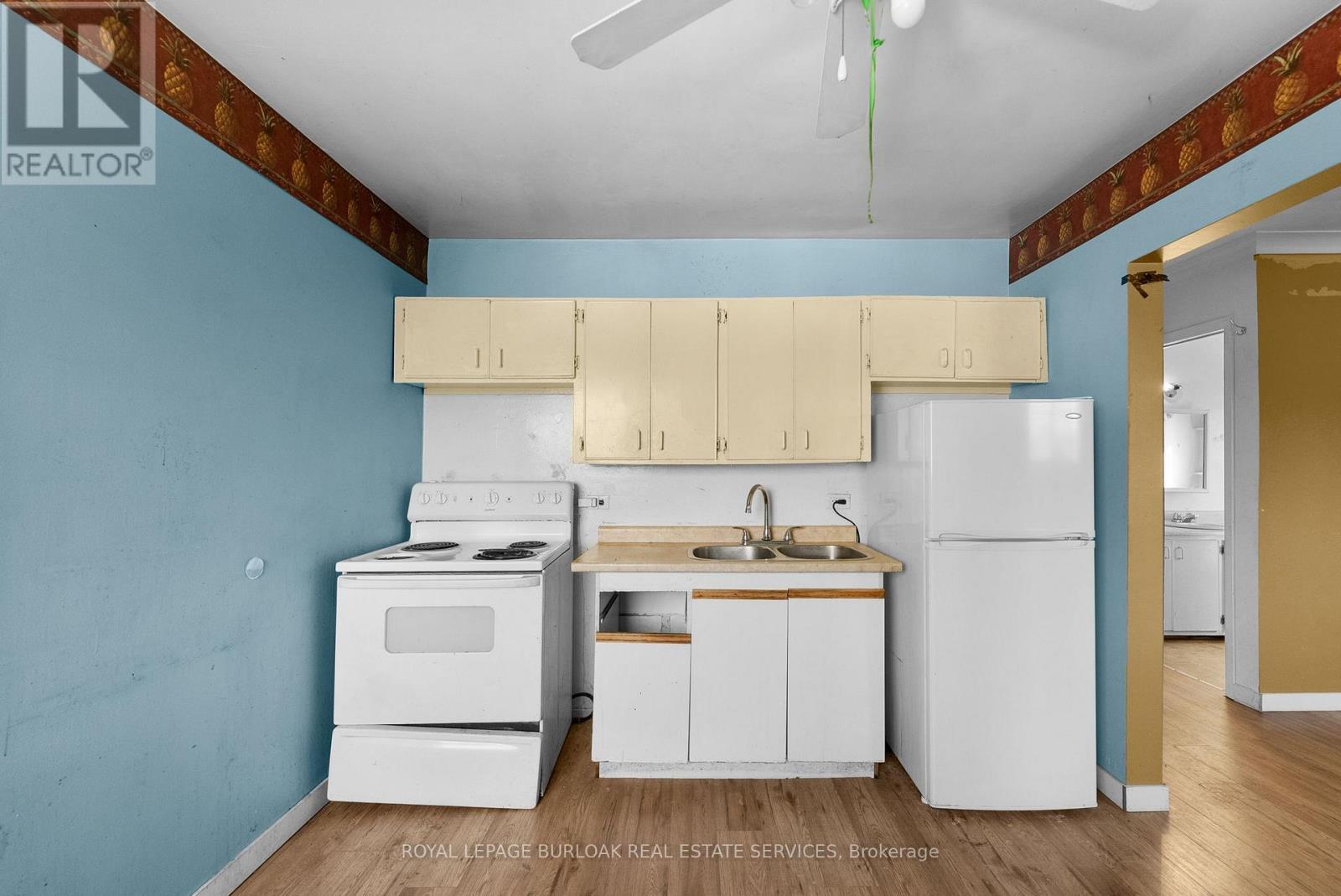 












381 LESLIE STREET

,
Greater Sudbury,




Ontario
P3B2T4

