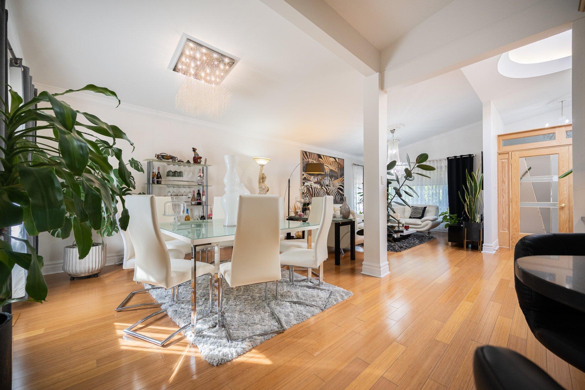 









295


Rue Notre-Dame-de-Fatima

,
Laval (Duvernay),




QC
H7G3Z1

