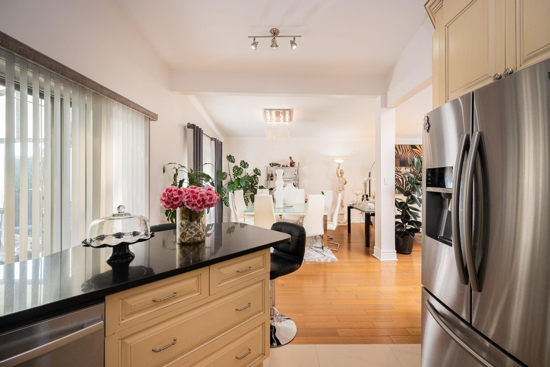 









295


Rue Notre-Dame-de-Fatima

,
Laval (Duvernay),




QC
H7G3Z1

