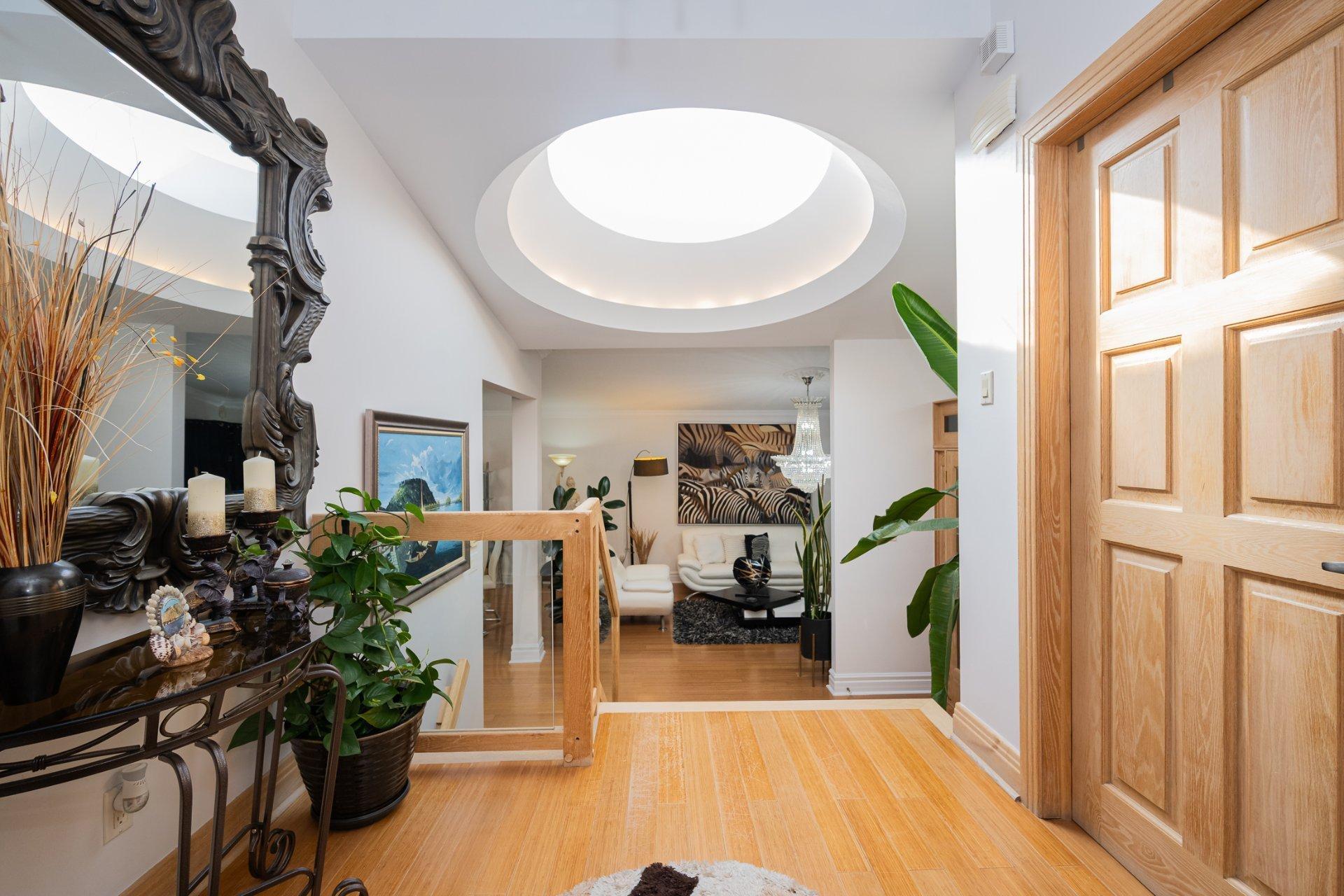 









295


Rue Notre-Dame-de-Fatima

,
Laval (Duvernay),




QC
H7G3Z1

