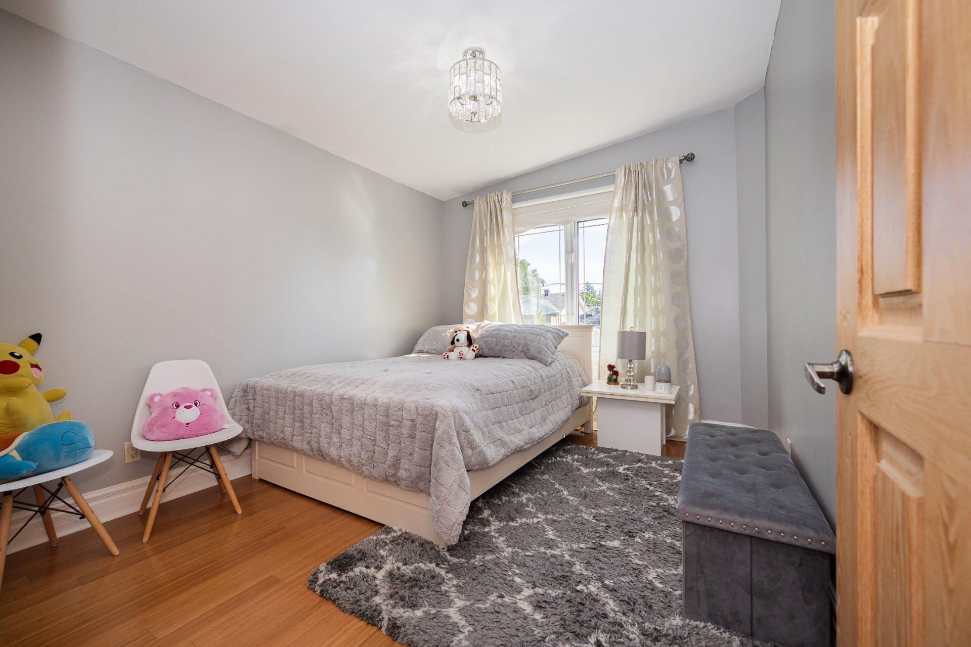 









295


Rue Notre-Dame-de-Fatima

,
Laval (Duvernay),




QC
H7G3Z1

