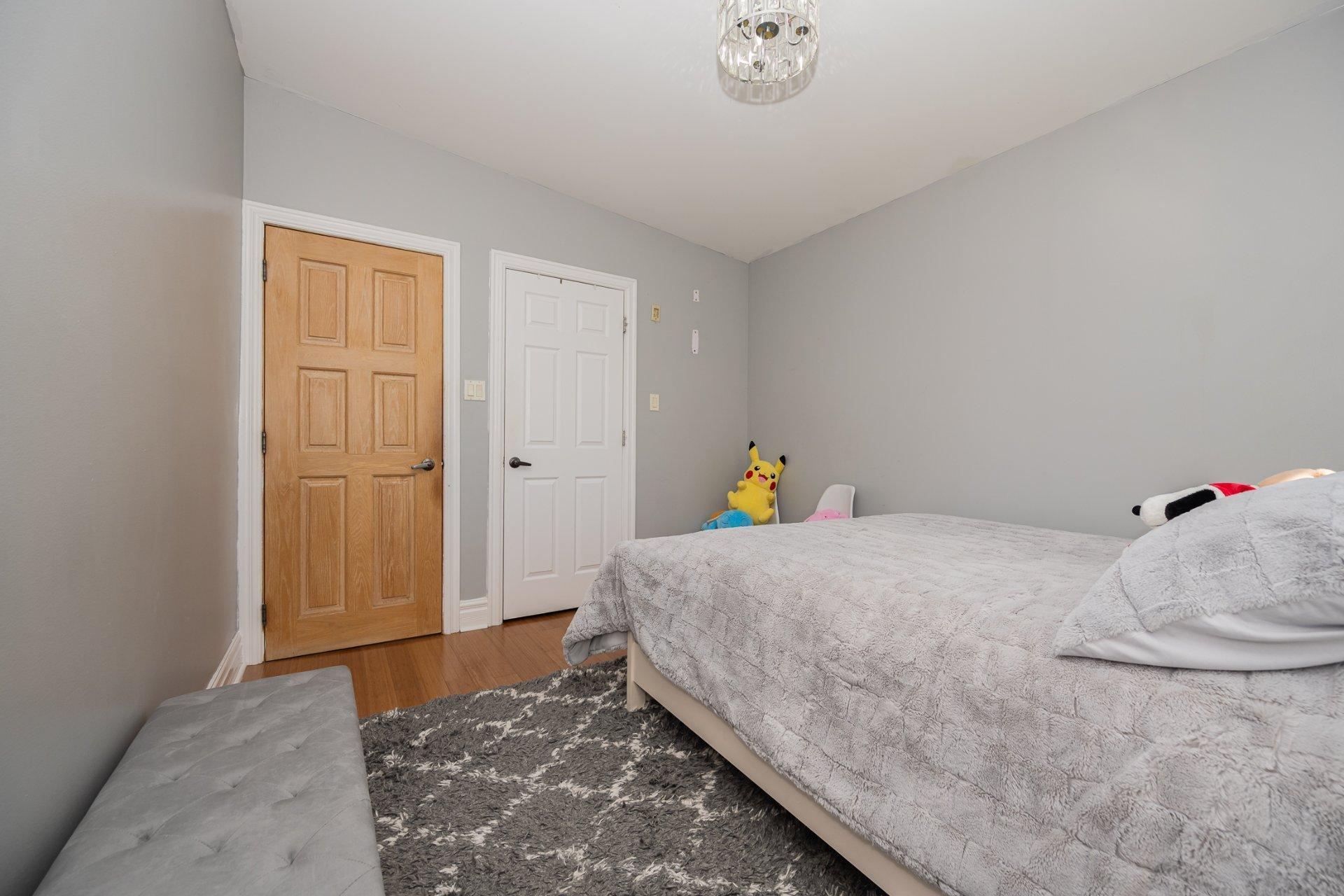 









295


Rue Notre-Dame-de-Fatima

,
Laval (Duvernay),




QC
H7G3Z1

