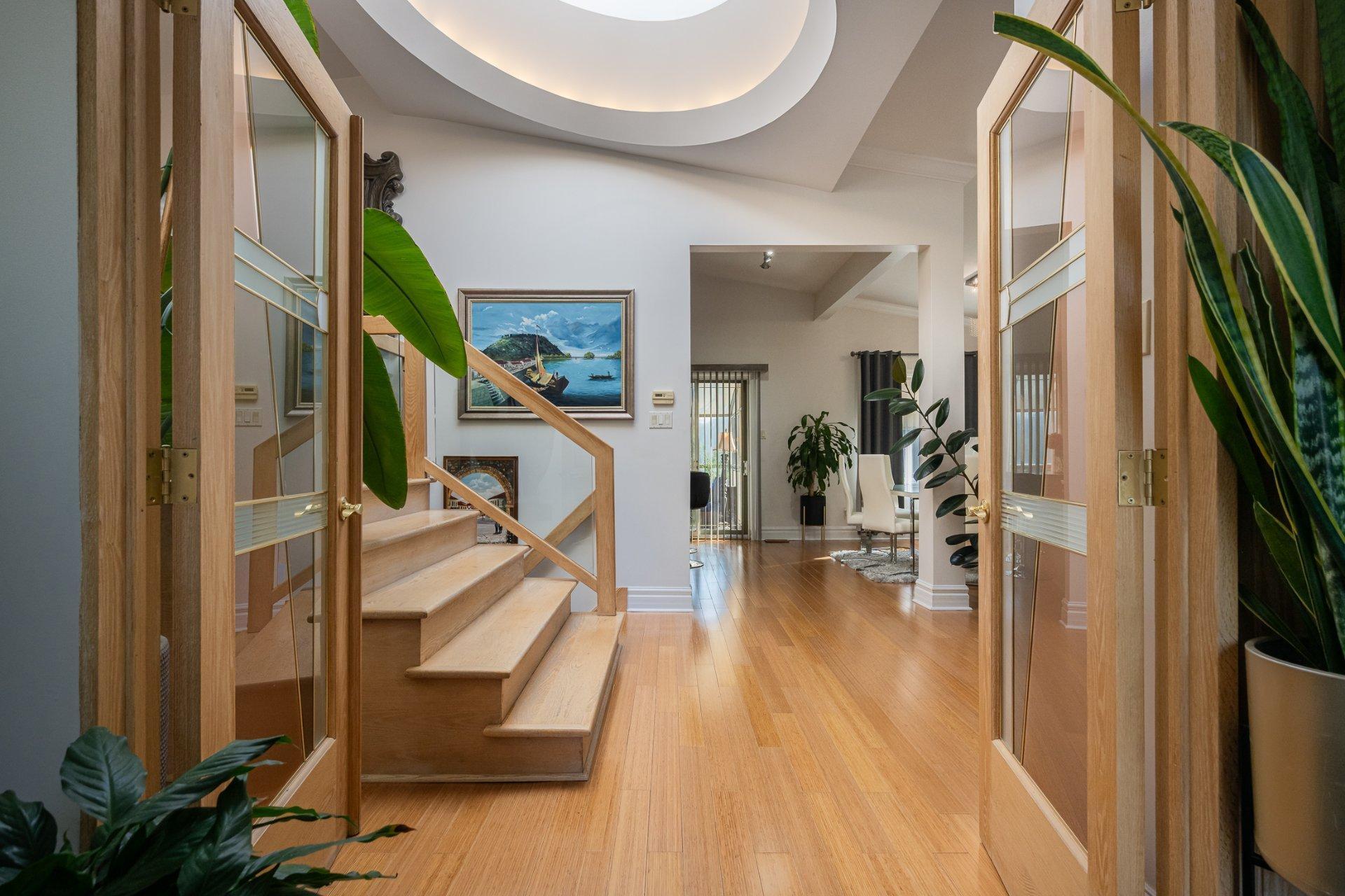 









295


Rue Notre-Dame-de-Fatima

,
Laval (Duvernay),




QC
H7G3Z1

