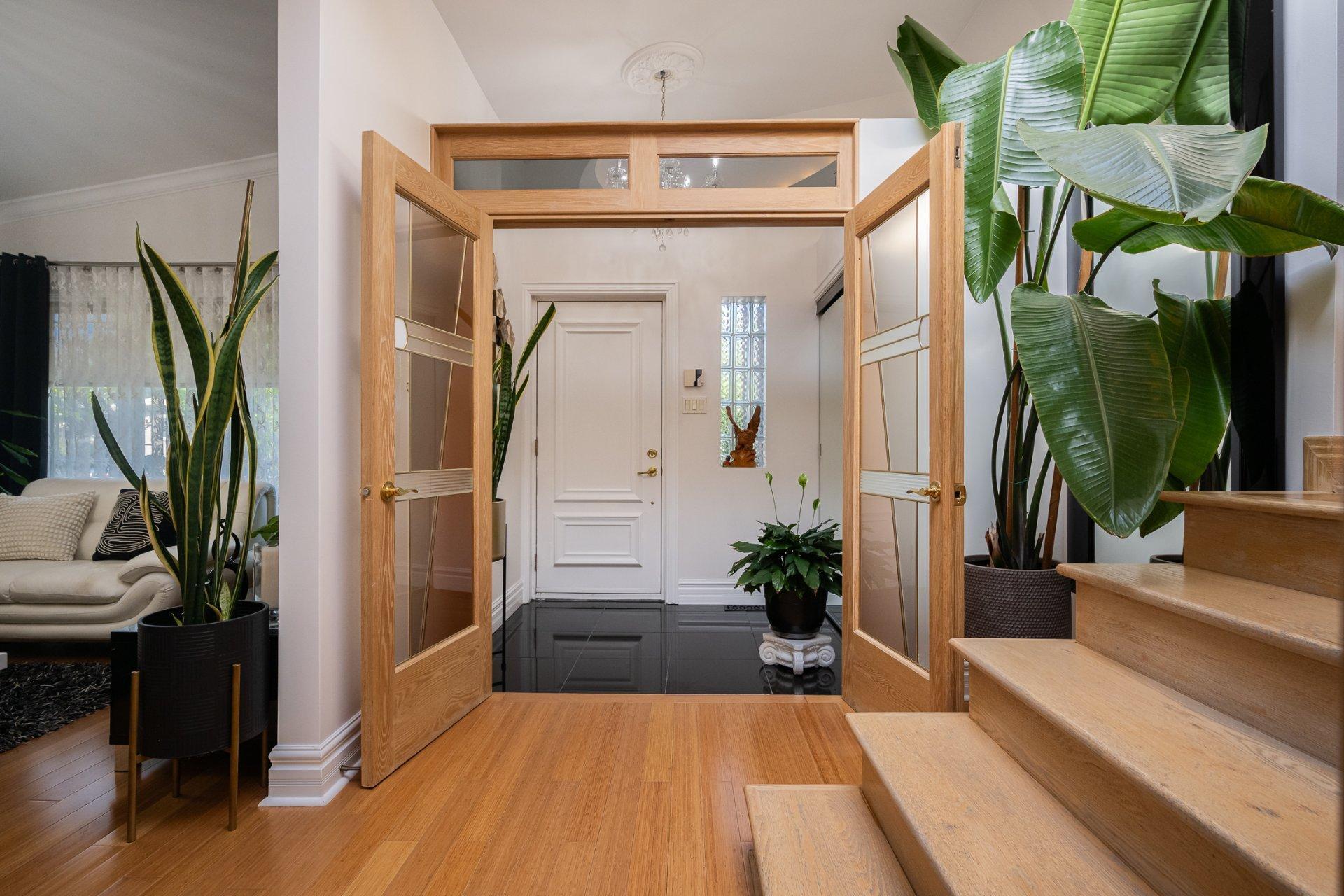 









295


Rue Notre-Dame-de-Fatima

,
Laval (Duvernay),




QC
H7G3Z1

