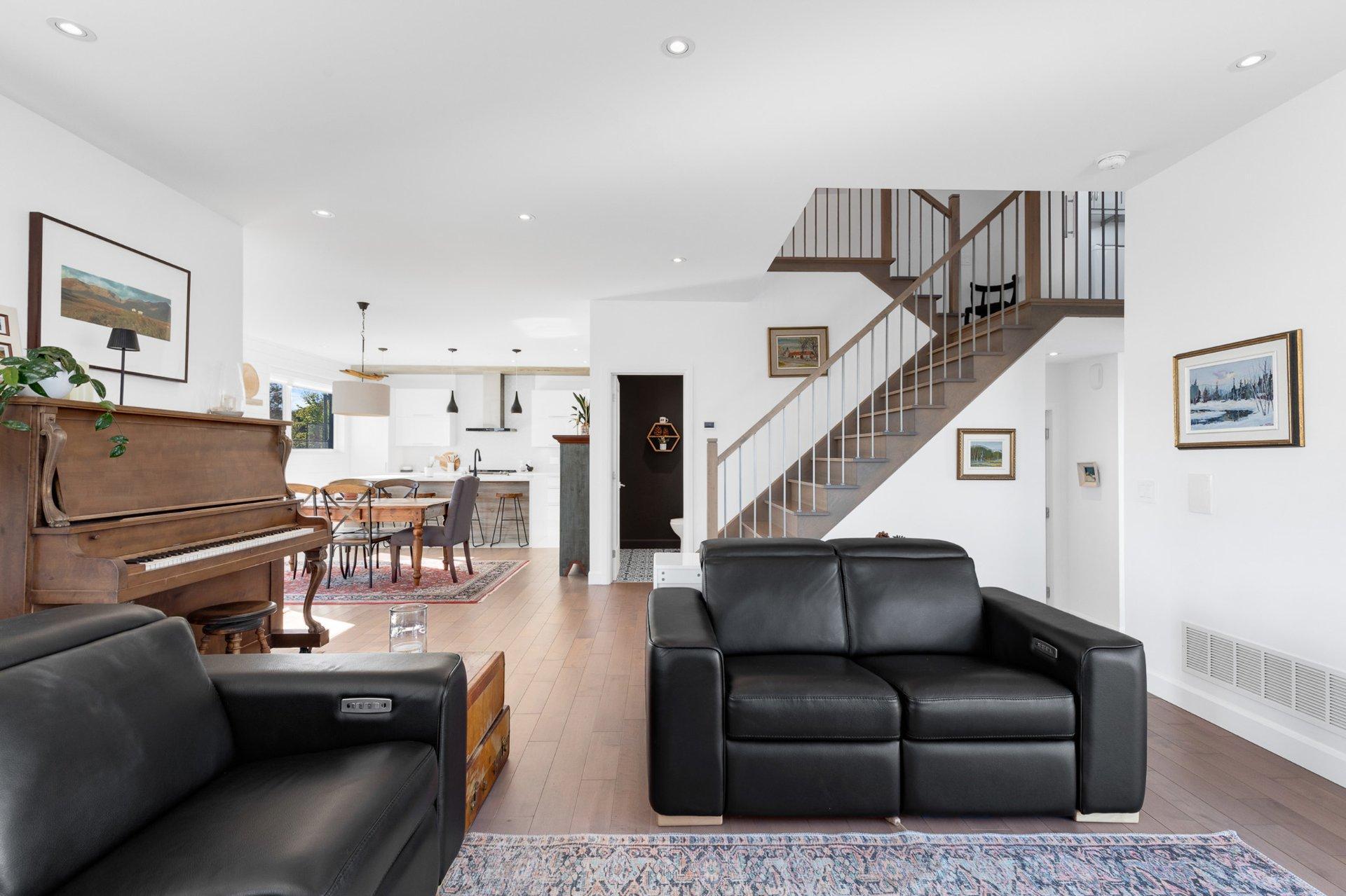 









10


Rue Yvette-Brind'Amour

,
Notre-Dame-de-l'Île-Perrot,




QC
J7W3P5

