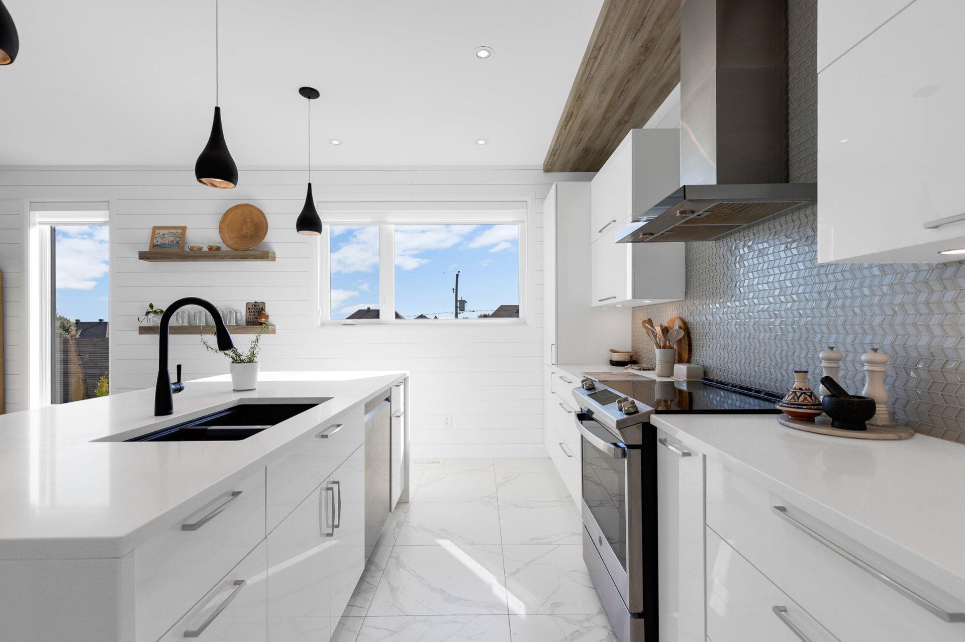 









10


Rue Yvette-Brind'Amour

,
Notre-Dame-de-l'Île-Perrot,




QC
J7W3P5

