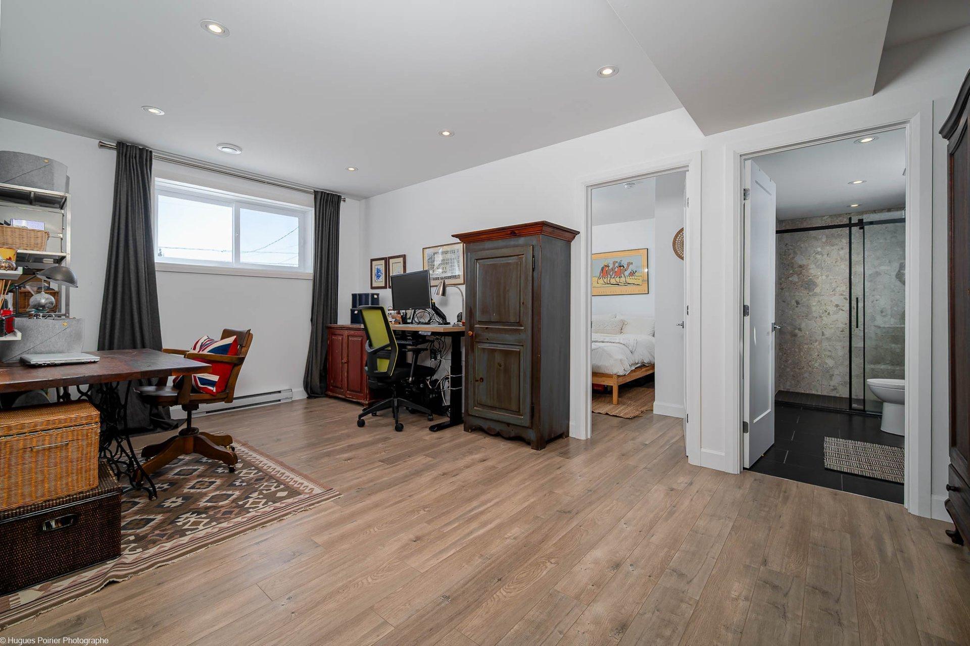 









10


Rue Yvette-Brind'Amour

,
Notre-Dame-de-l'Île-Perrot,




QC
J7W3P5

