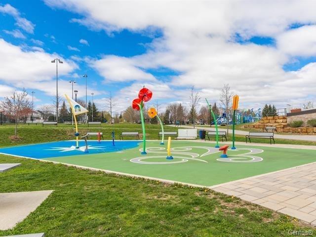 









10


Rue Yvette-Brind'Amour

,
Notre-Dame-de-l'Île-Perrot,




QC
J7W3P5

