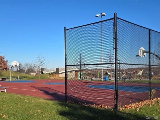 









10


Rue Yvette-Brind'Amour

,
Notre-Dame-de-l'Île-Perrot,




QC
J7W3P5

