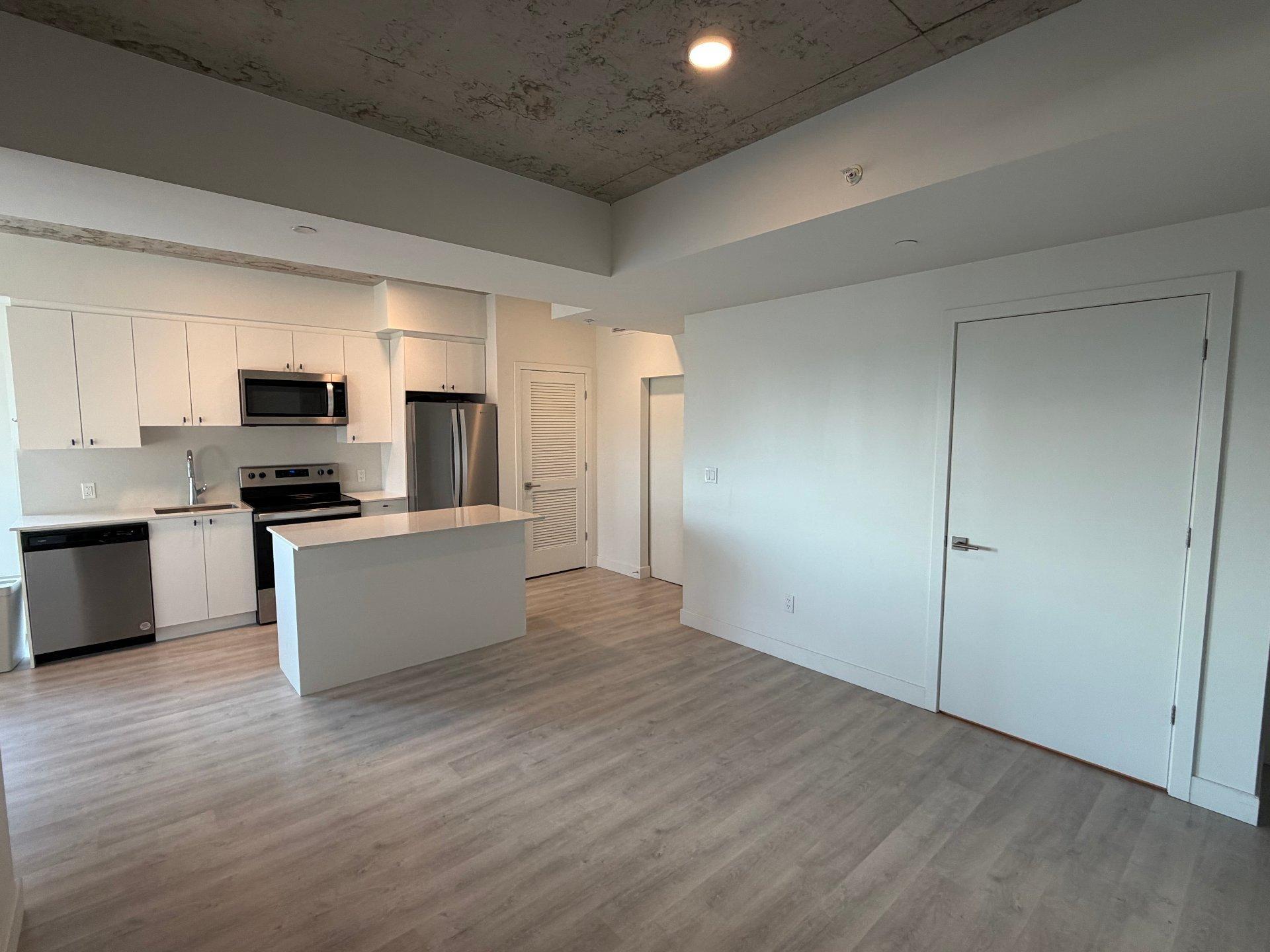 









30


Rue Jos-Montferrand

, 510,
Gatineau (Hull),




QC
J8X0C1

