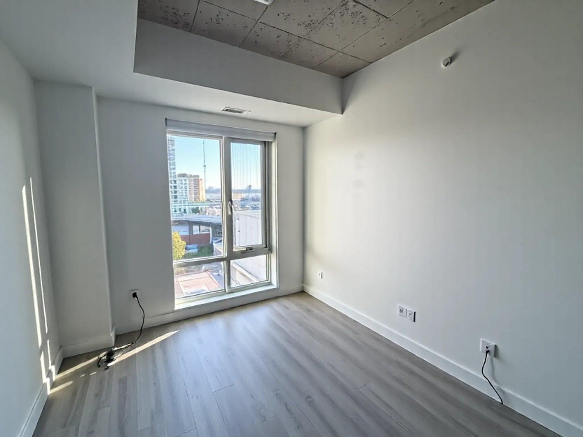 









30


Rue Jos-Montferrand

, 510,
Gatineau (Hull),




QC
J8X0C1

