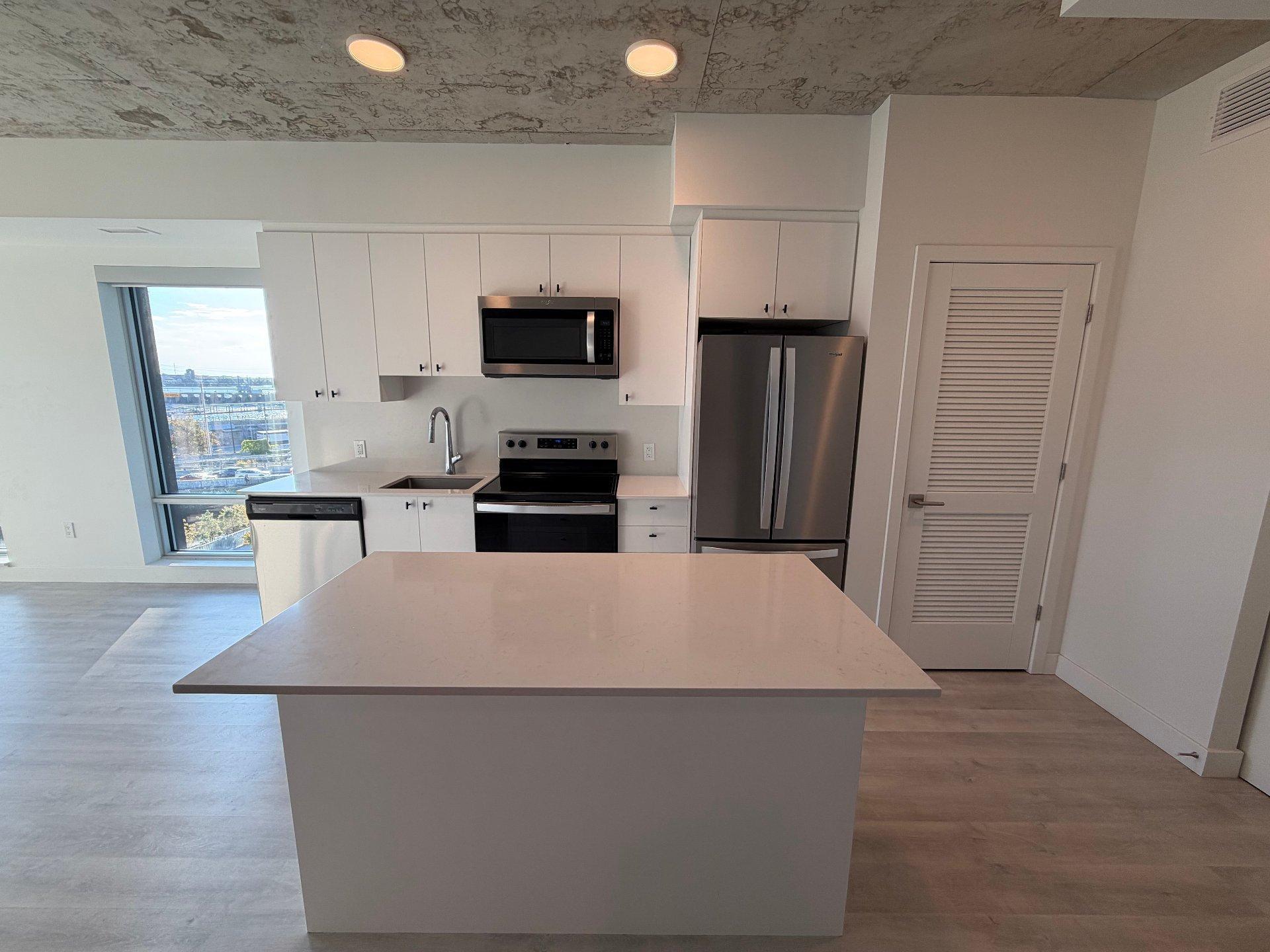 









30


Rue Jos-Montferrand

, 510,
Gatineau (Hull),




QC
J8X0C1

