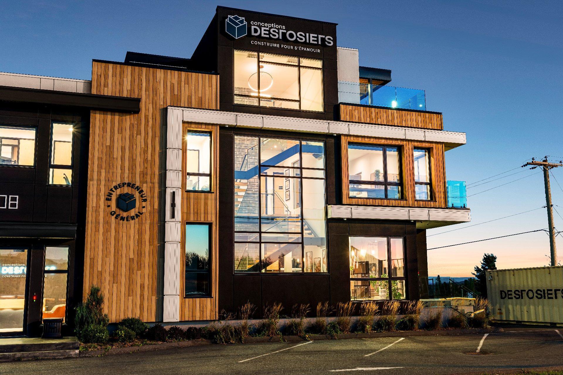 









4208

 - 4214


Rue Sherbrooke

,
Magog,




QC
J1X5R2

