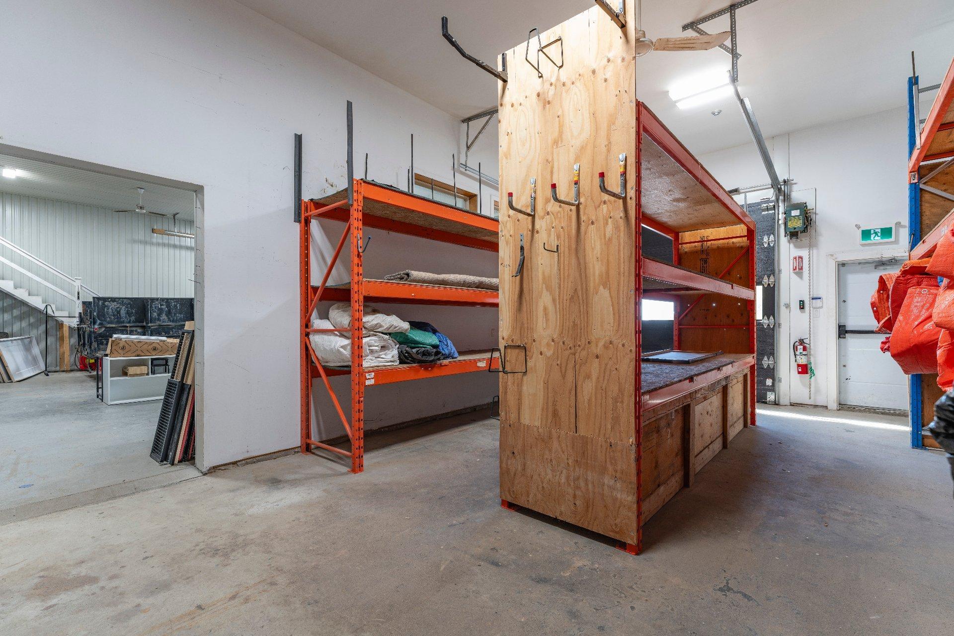 









4208

 - 4214


Rue Sherbrooke

,
Magog,




QC
J1X5R2

