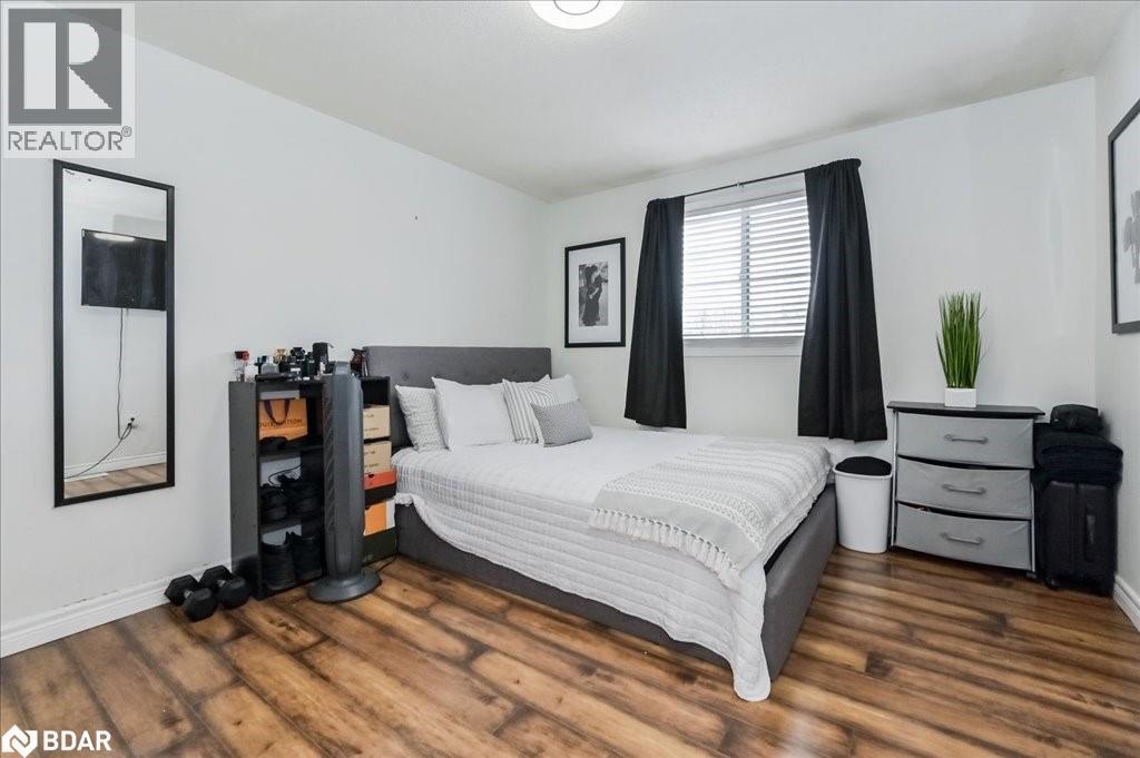 












164 TAIT Crescent

,
Fergus,




Ontario
N1M3P5

