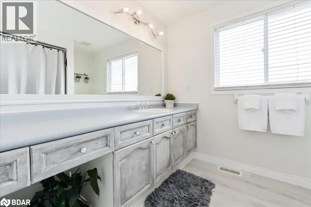 












164 TAIT Crescent

,
Fergus,




Ontario
N1M3P5

