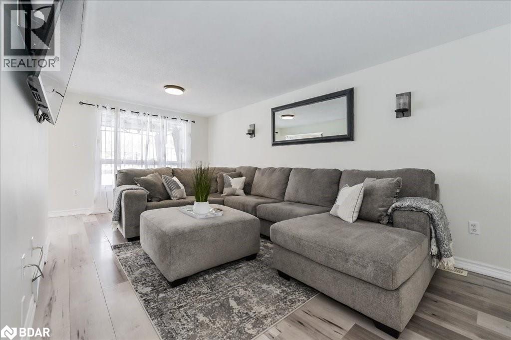 












164 TAIT Crescent

,
Fergus,




Ontario
N1M3P5

