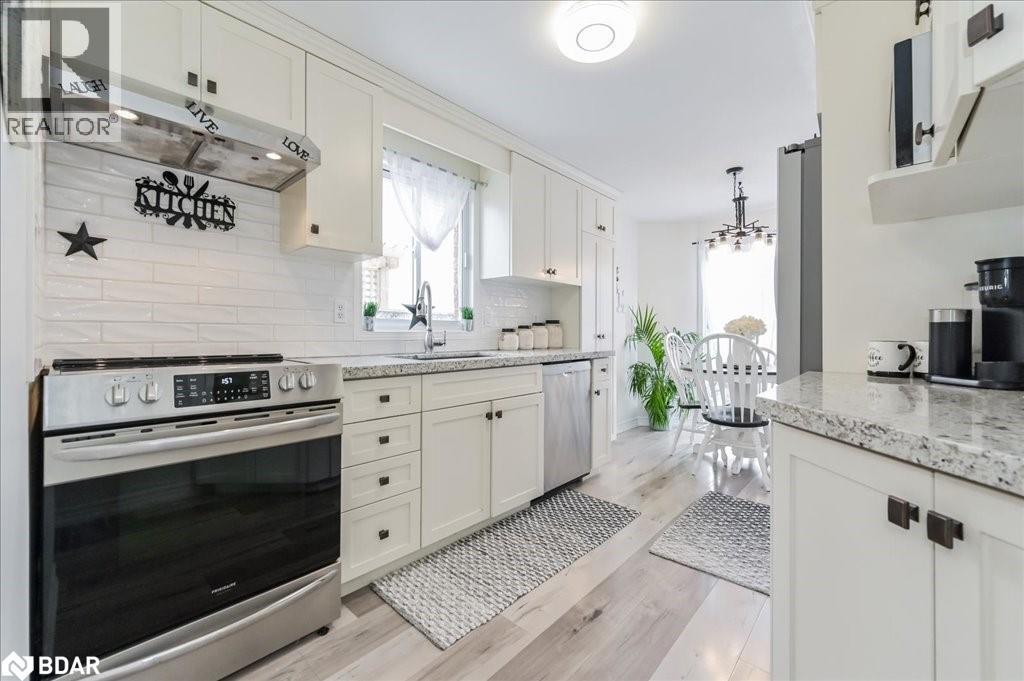 












164 TAIT Crescent

,
Fergus,




Ontario
N1M3P5

